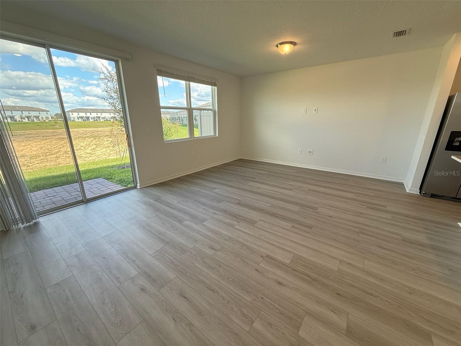 Image 3 of 19 For 16386 Bird Of Paradise Avenue