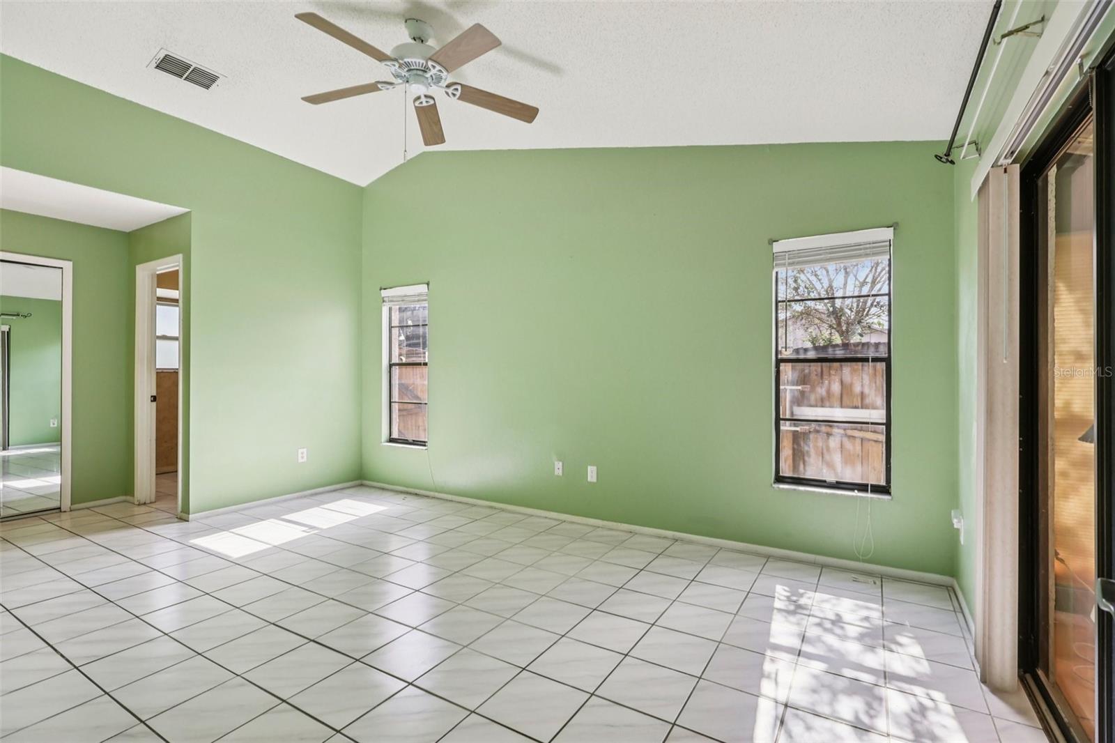 Image 23 of 47 For 9913 Chesham Drive