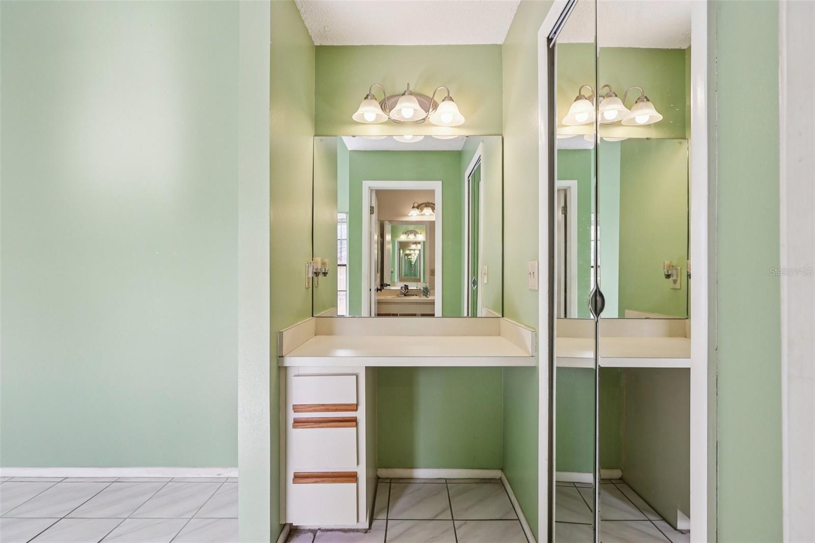 Image 26 of 47 For 9913 Chesham Drive