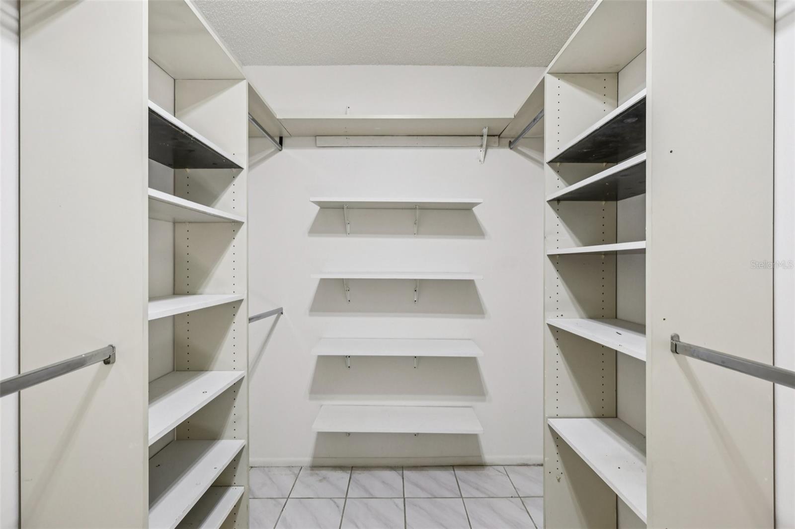 Image 29 of 47 For 9913 Chesham Drive