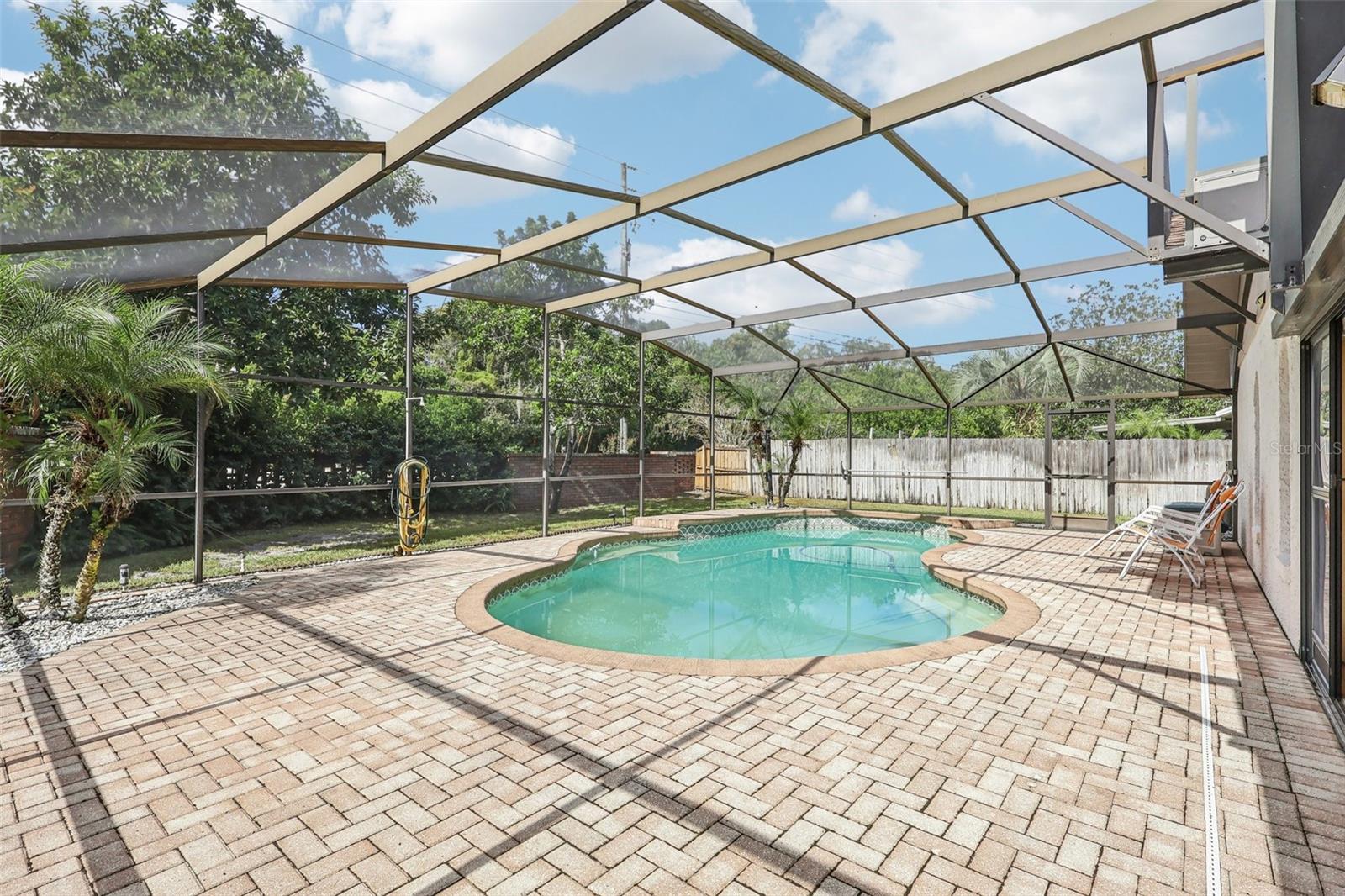 Image 37 of 47 For 9913 Chesham Drive