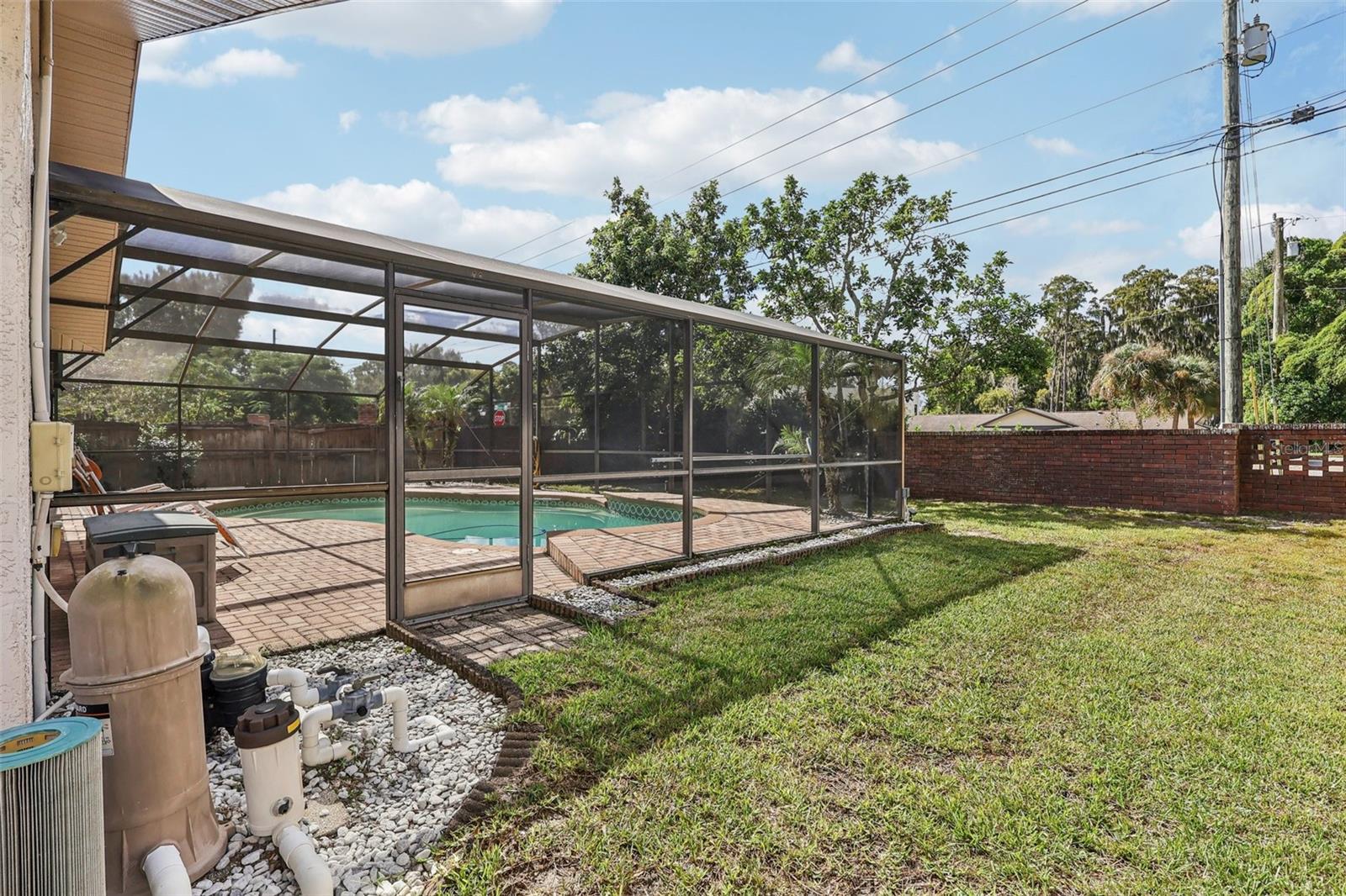 Image 40 of 47 For 9913 Chesham Drive