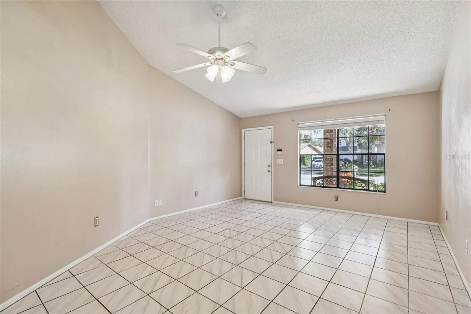 Image 9 of 47 For 9913 Chesham Drive