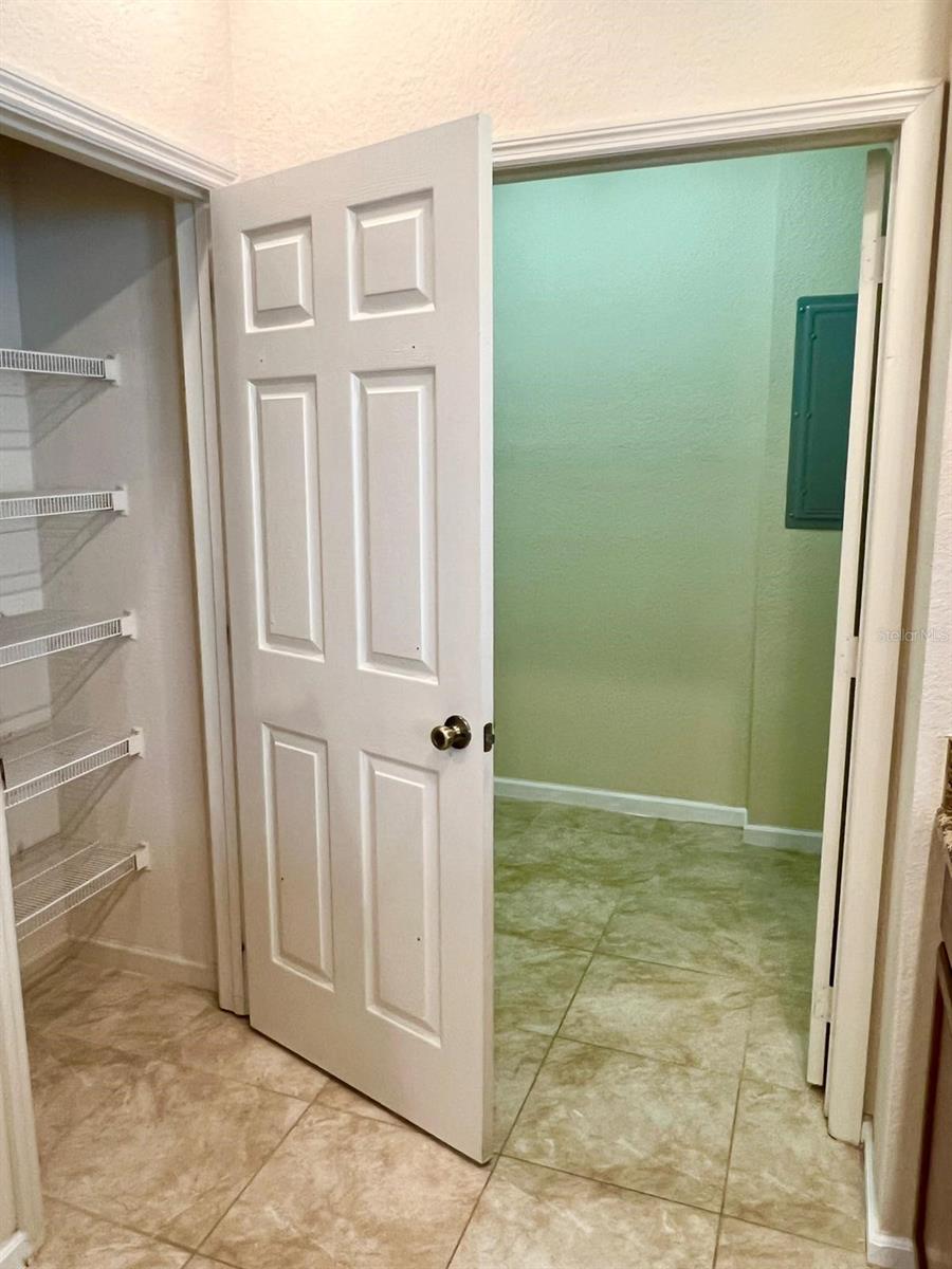 Image 20 of 39 For 2992 Langdon Lane N