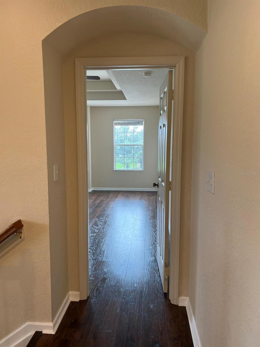 Image 30 of 39 For 2992 Langdon Lane N