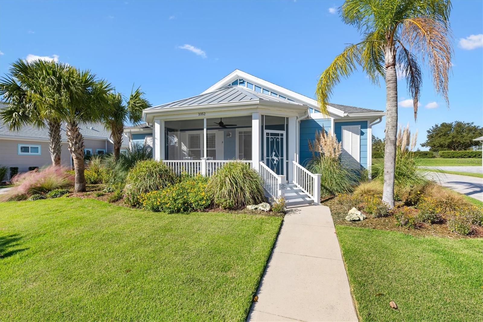 Details for 1052 Sugar Loaf Key Loop, LADY LAKE, FL 32159