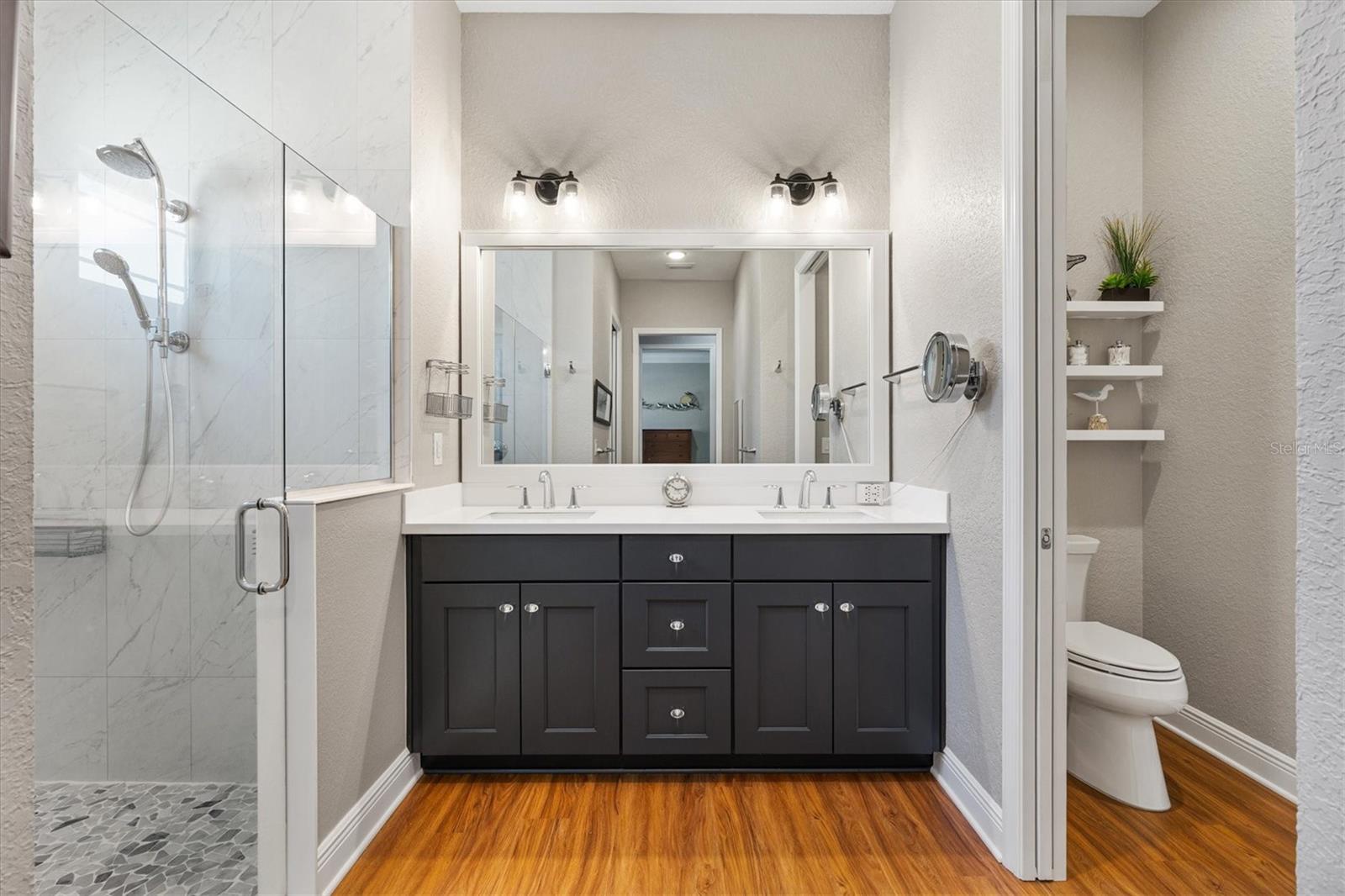 Image 22 of 59 For 1052 Sugar Loaf Key Loop