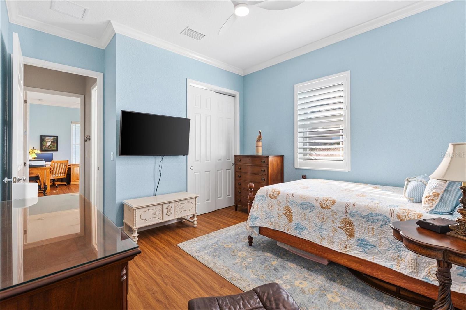 Image 27 of 59 For 1052 Sugar Loaf Key Loop