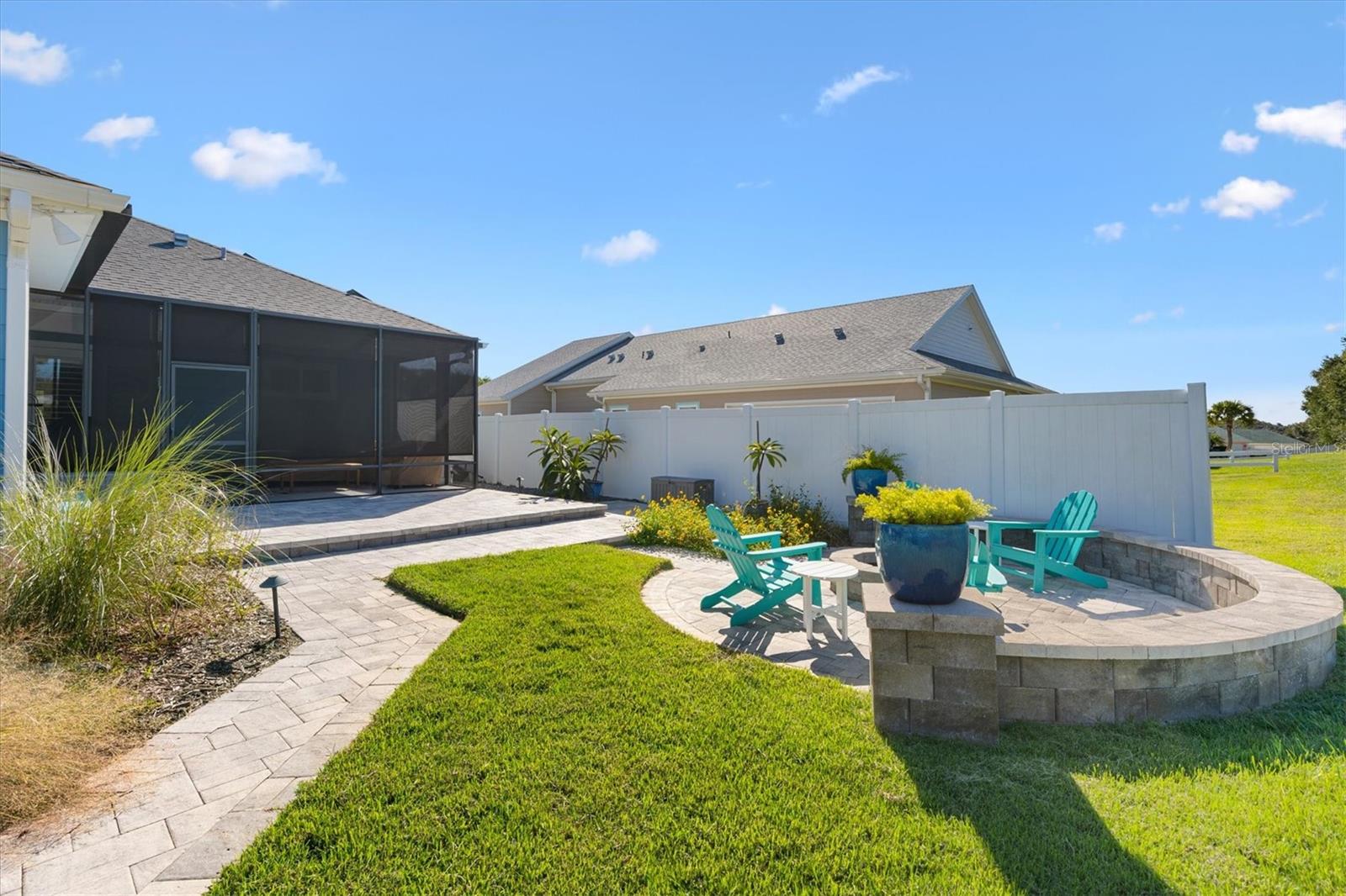 Image 36 of 59 For 1052 Sugar Loaf Key Loop