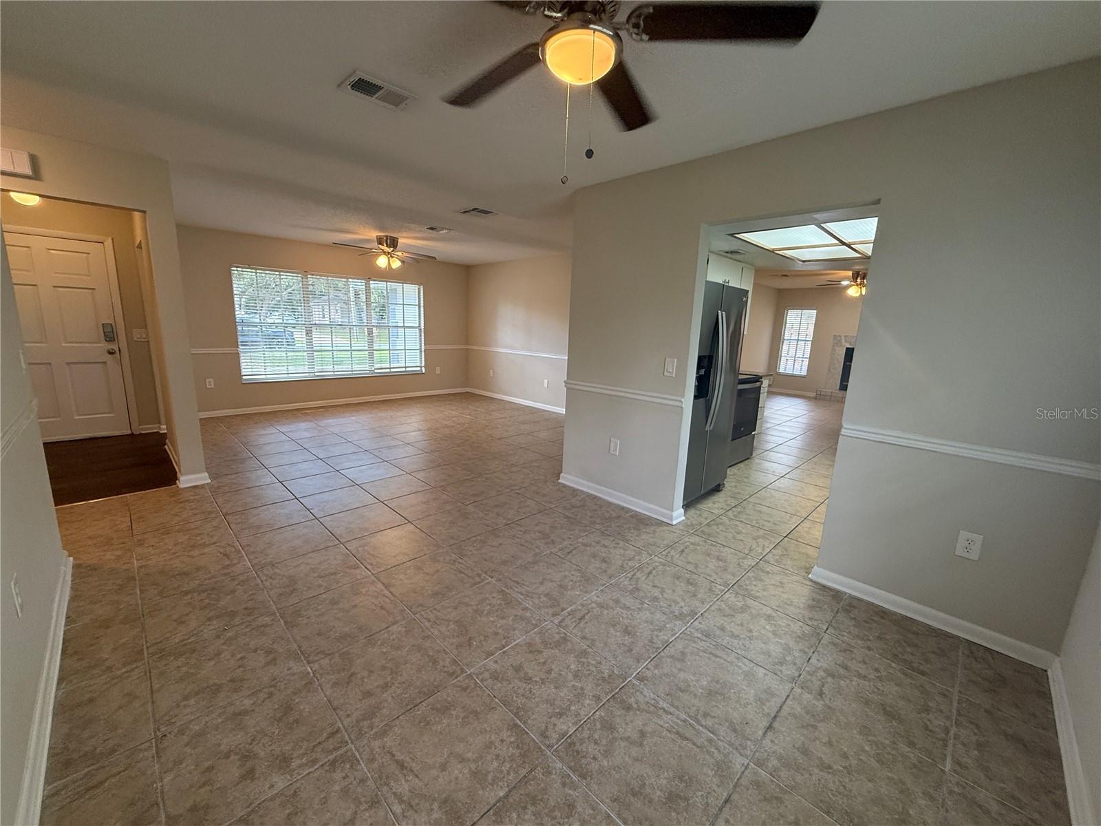 Image 9 of 24 For 360 Vincent Drive