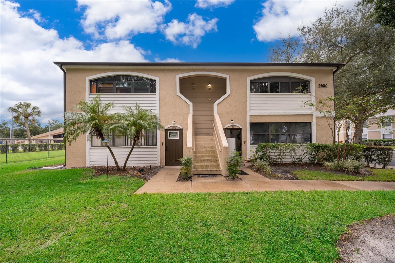 Image 3 of 18 For 2936 Semoran Boulevard 105