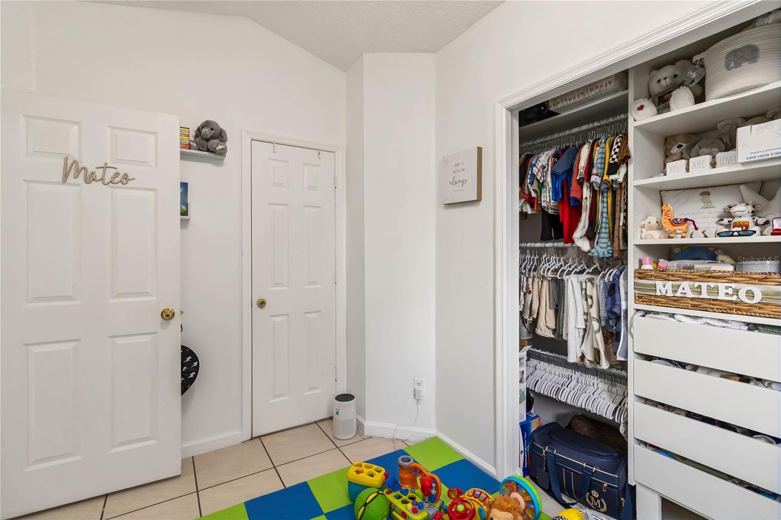 Image 35 of 44 For 12328 Bronson Way