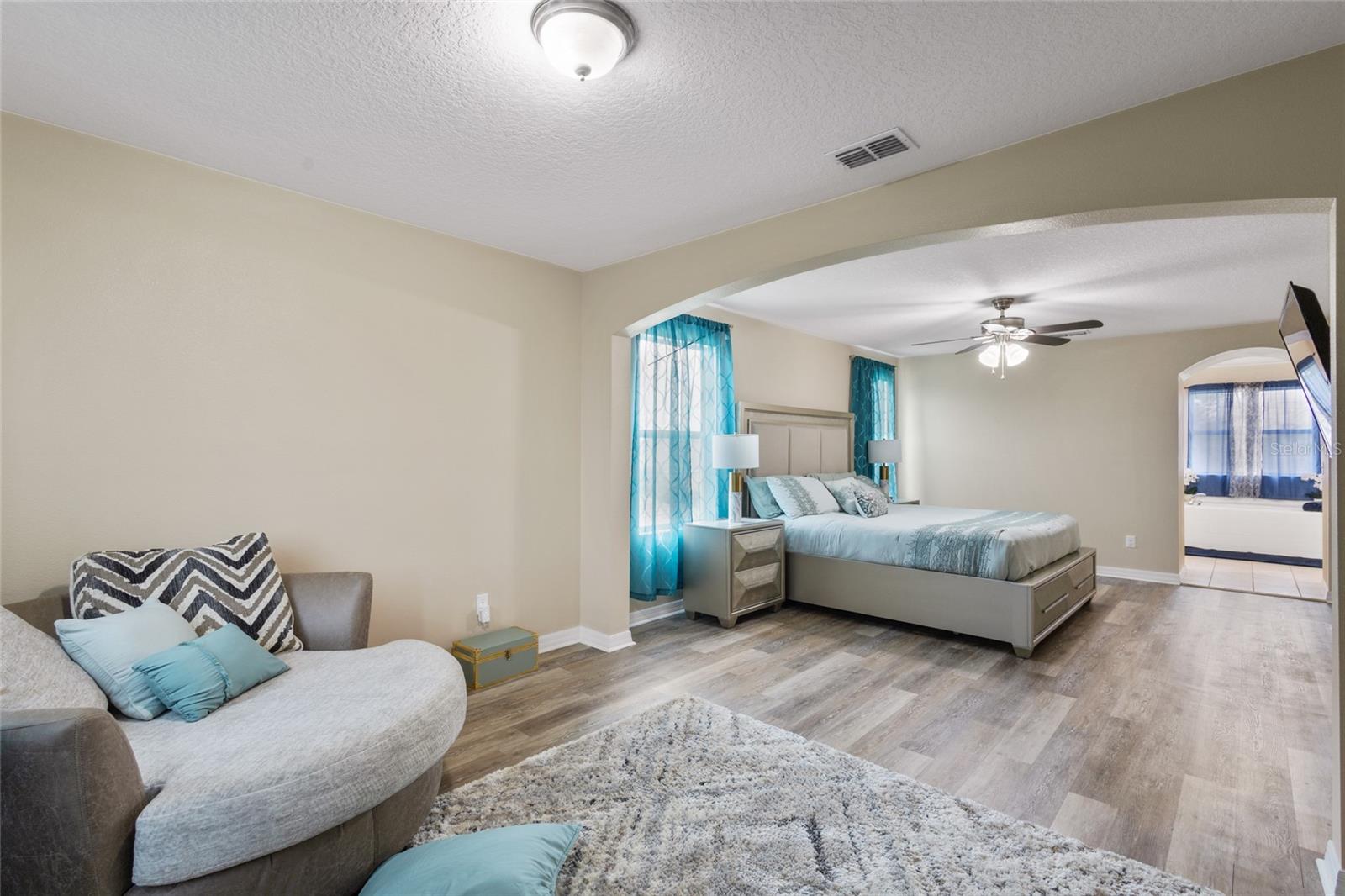 Image 11 of 28 For 2729 Barclay Lane