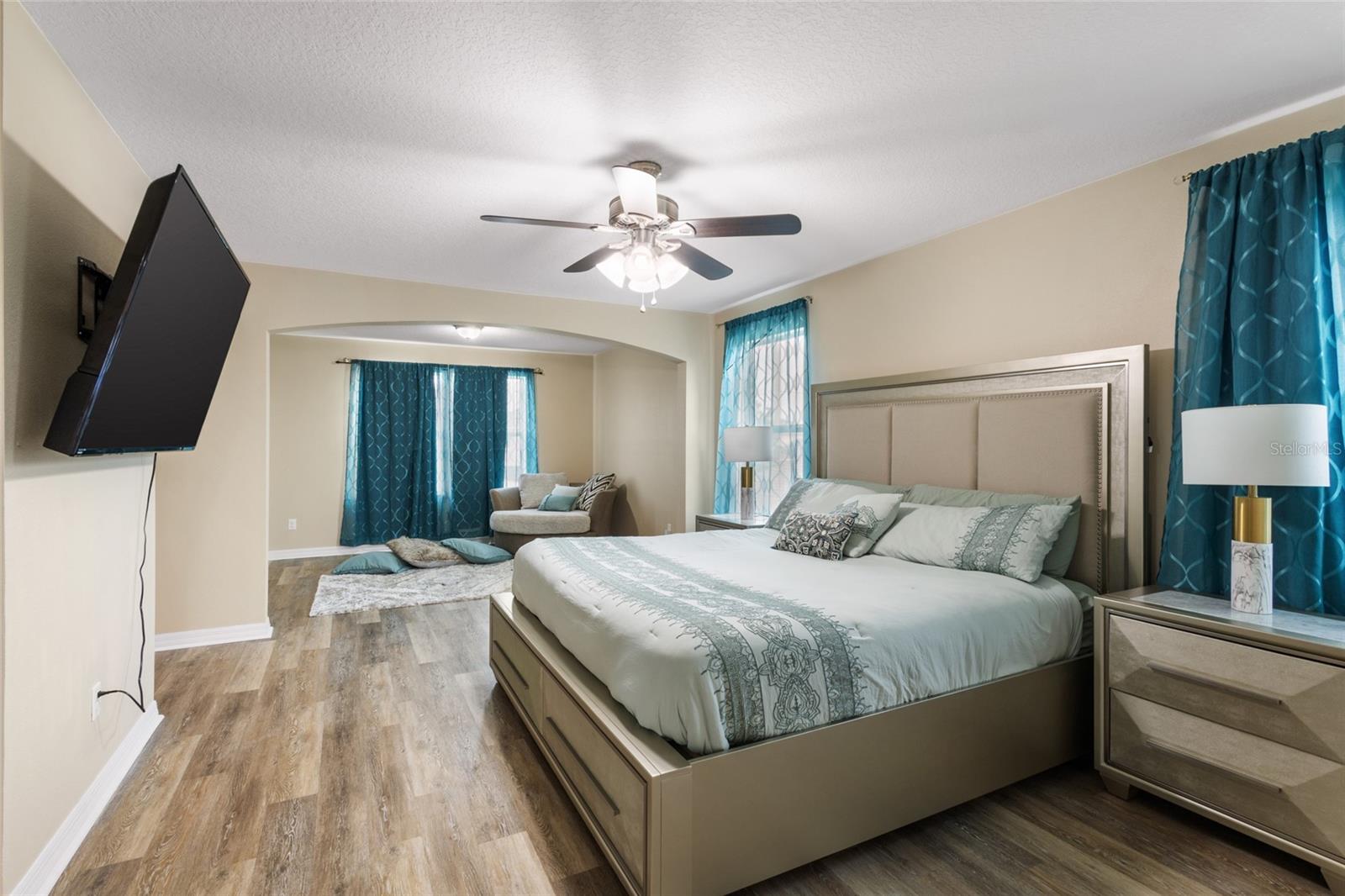 Image 13 of 28 For 2729 Barclay Lane