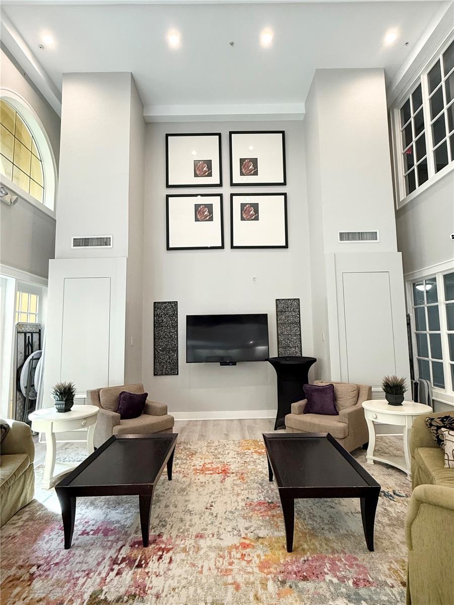 Image 16 of 18 For 860 Orange Avenue 332