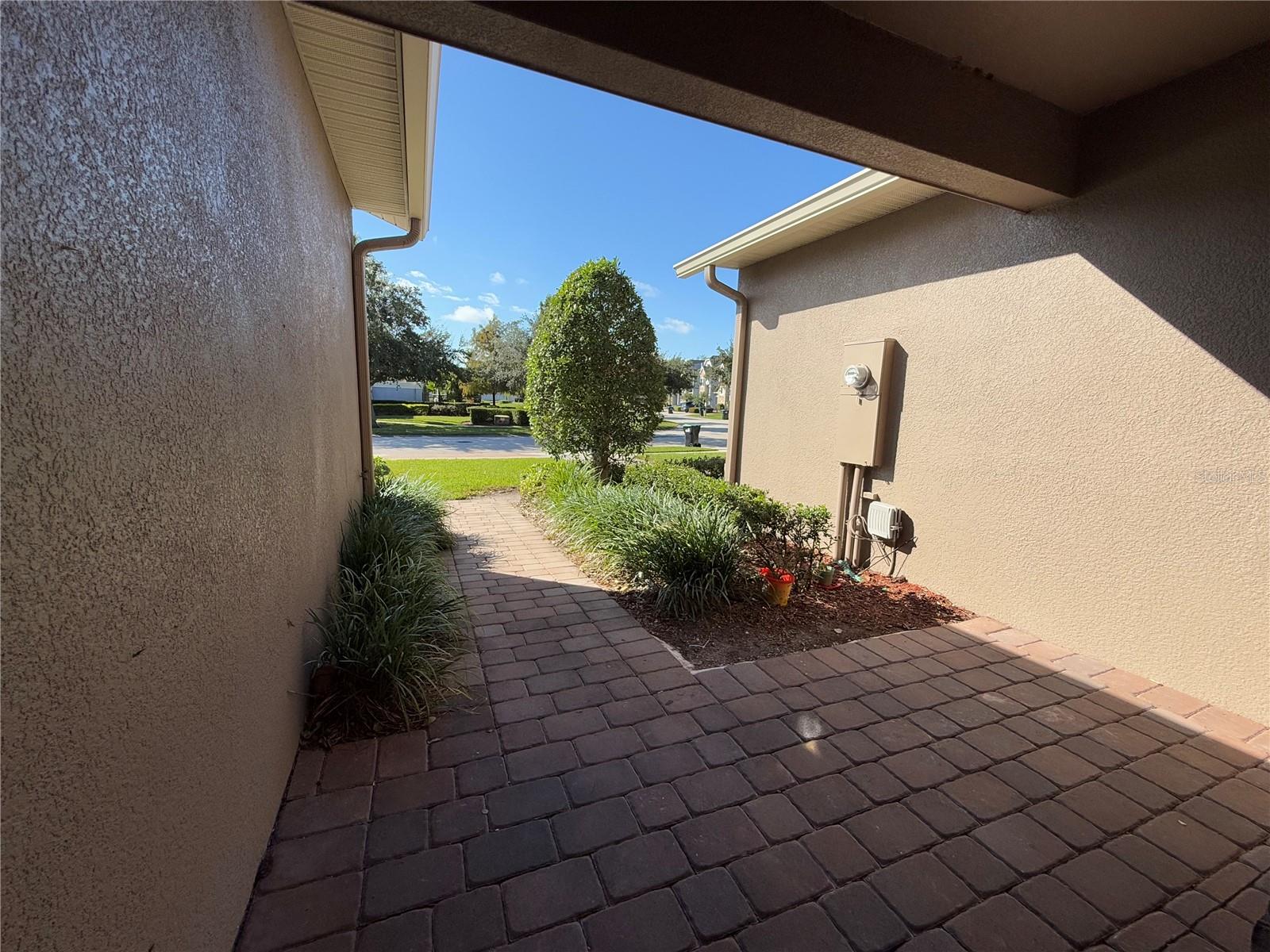 Image 2 of 21 For 1873 Chatham Place Drive