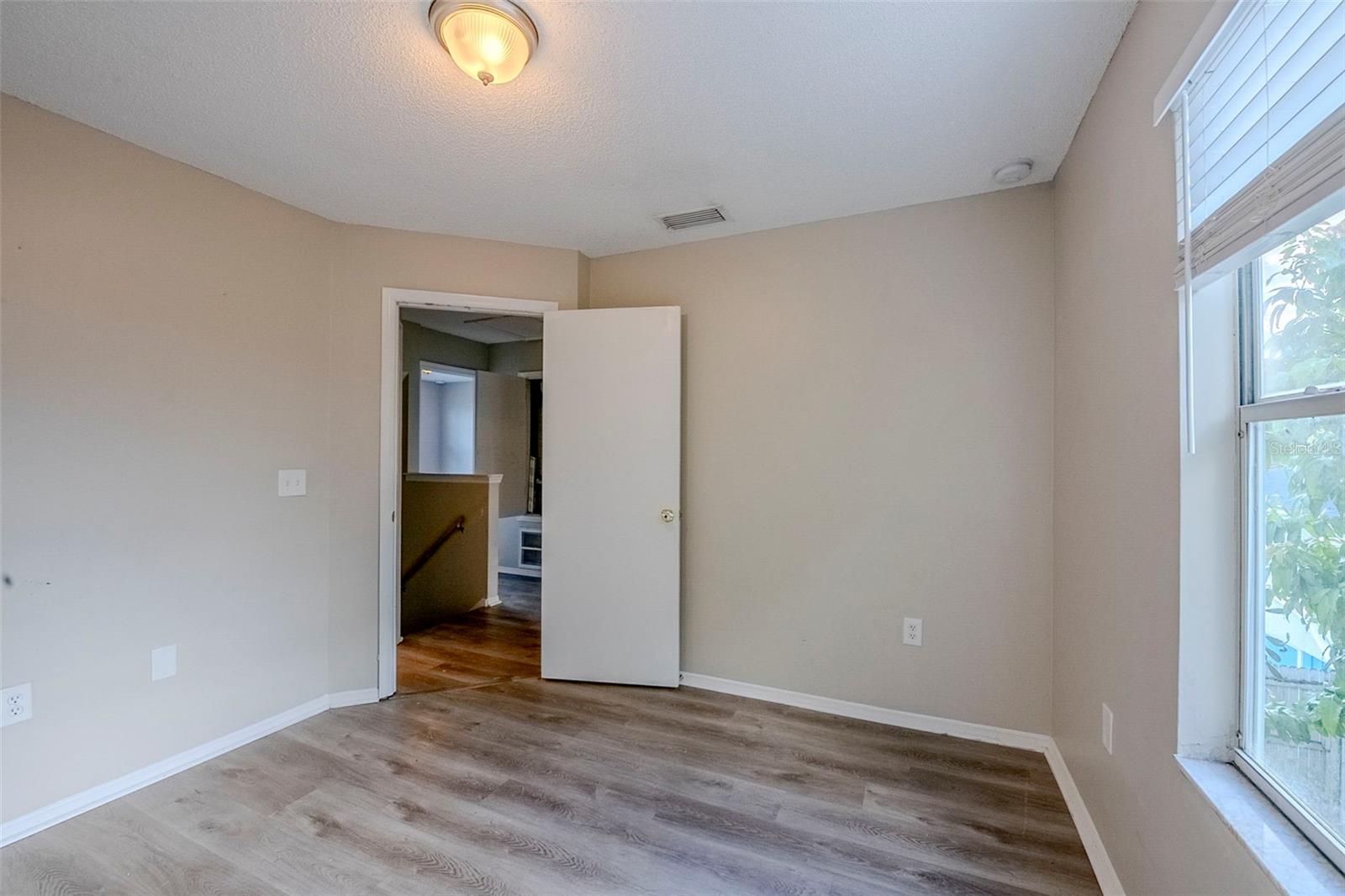 Image 22 of 31 For 2032 Tropic Bay Court
