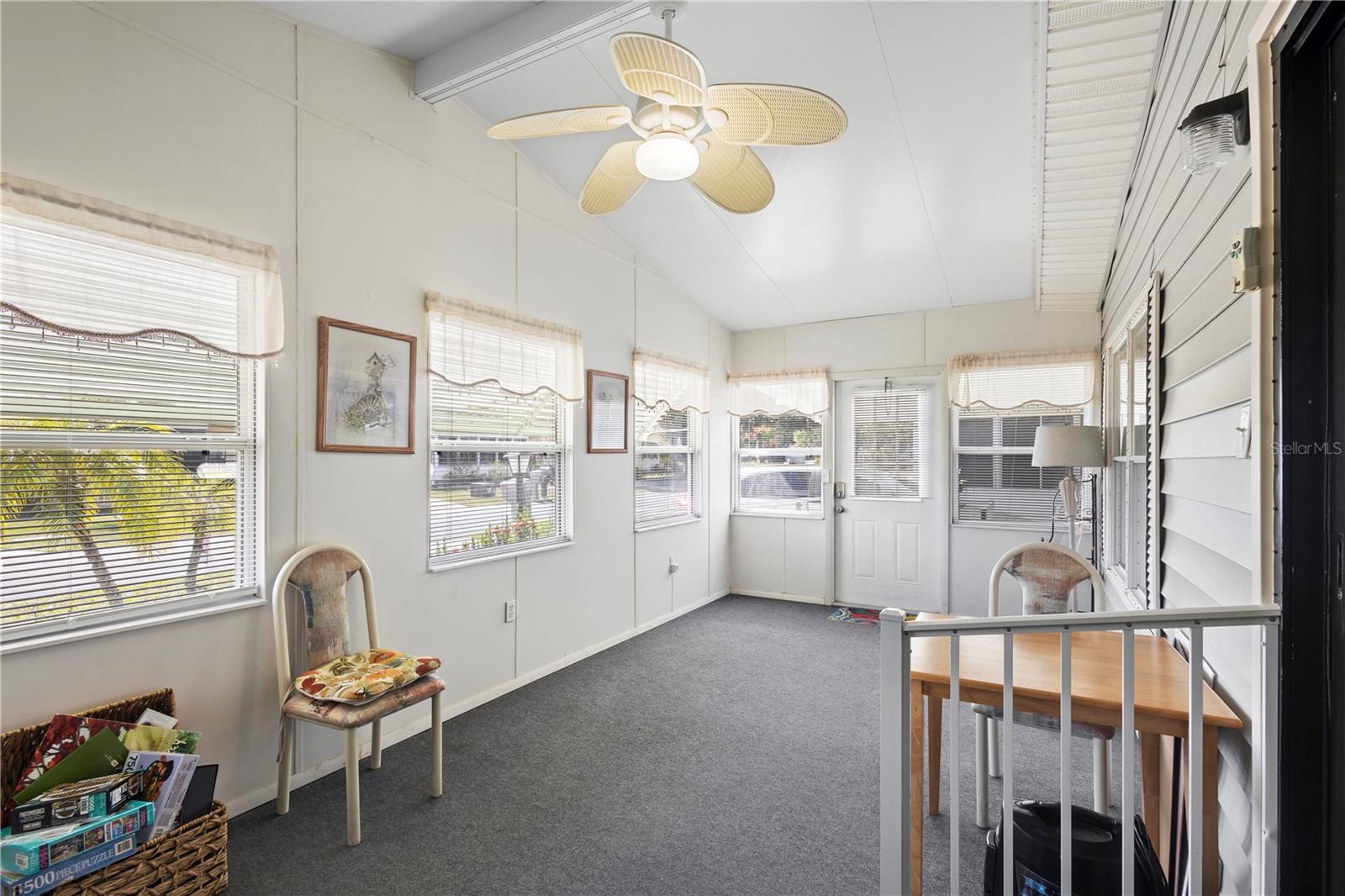 Image 12 of 43 For 6015 Grand Oaks Drive Se