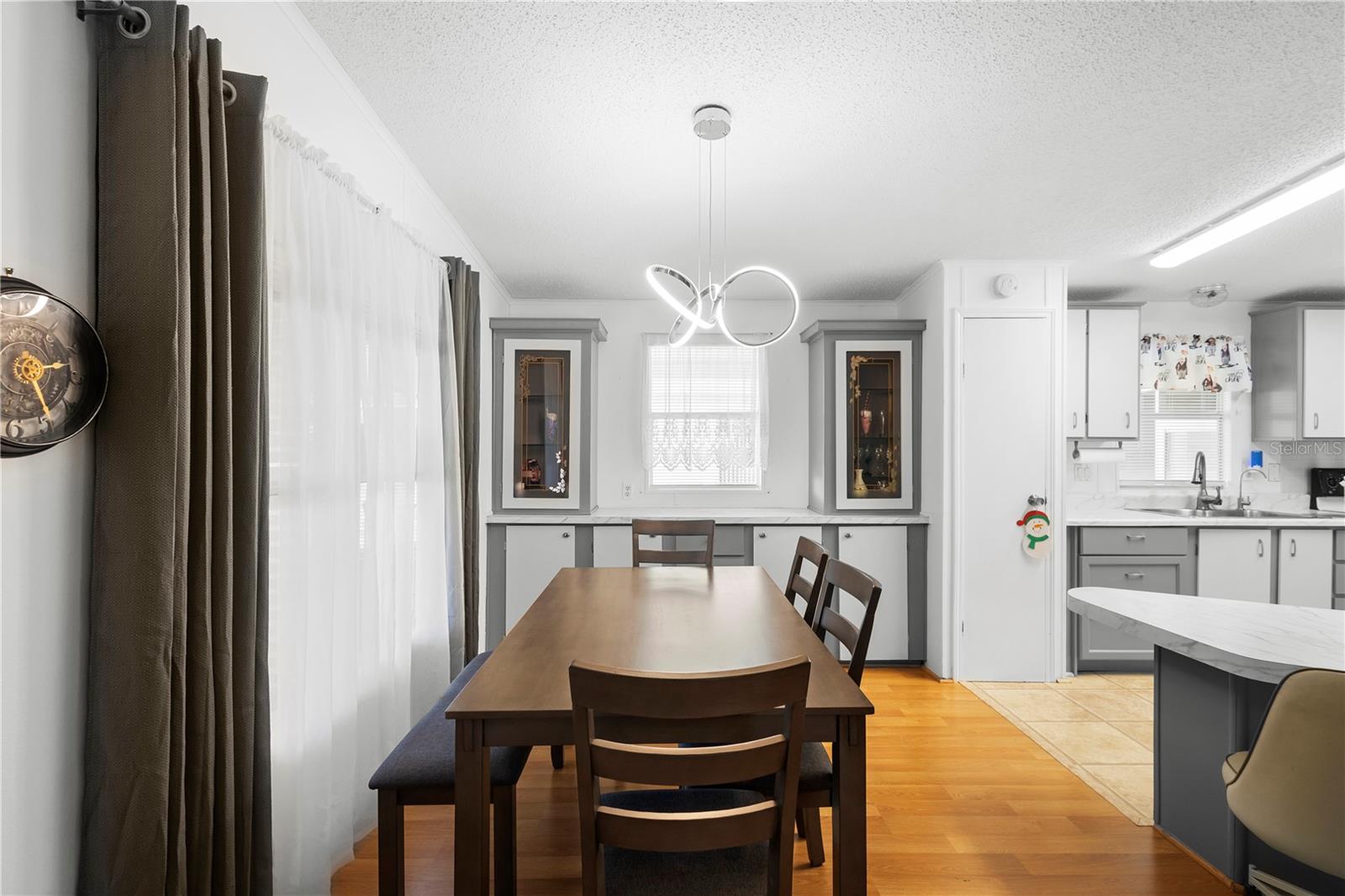 Image 18 of 43 For 6015 Grand Oaks Drive Se