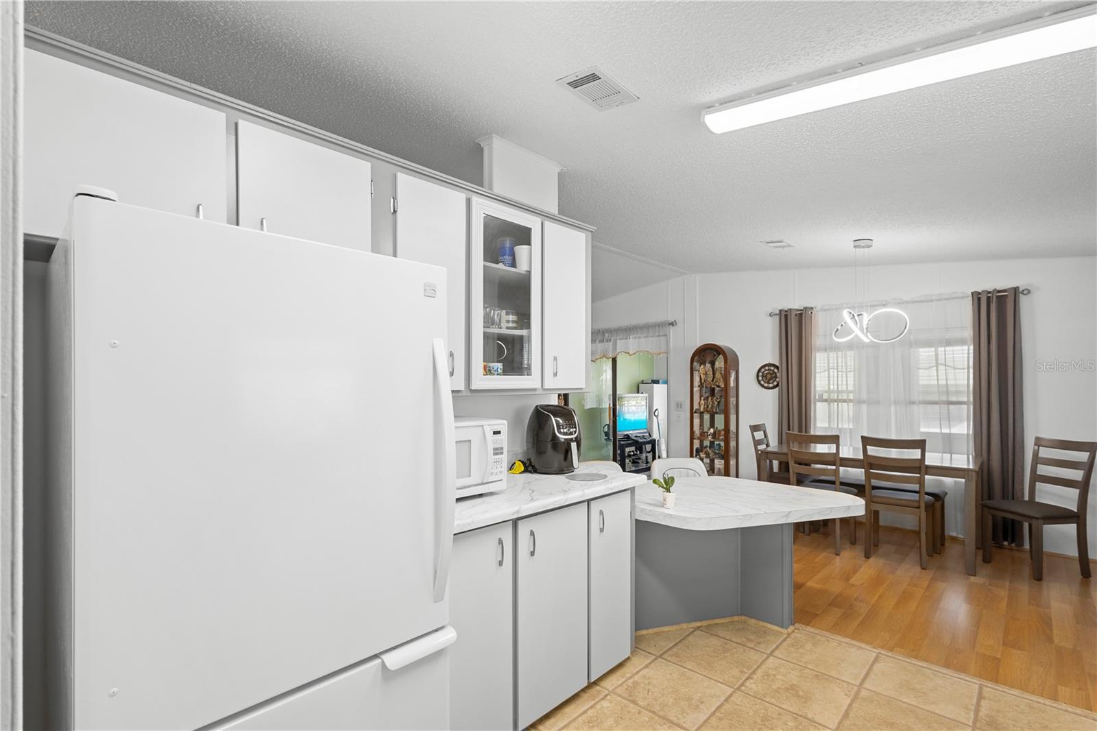 Image 28 of 43 For 6015 Grand Oaks Drive Se