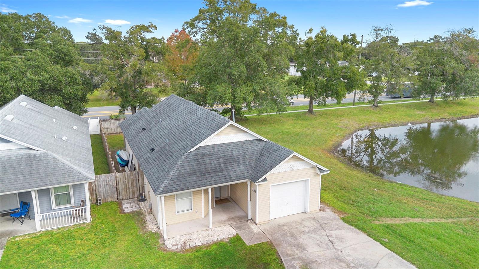 Image 23 of 25 For 1701 Circe Lake Court