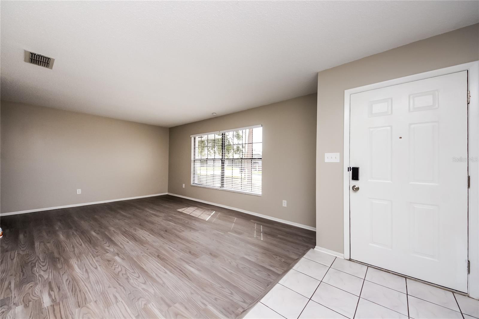 Image 3 of 16 For 2733 Mint Drive