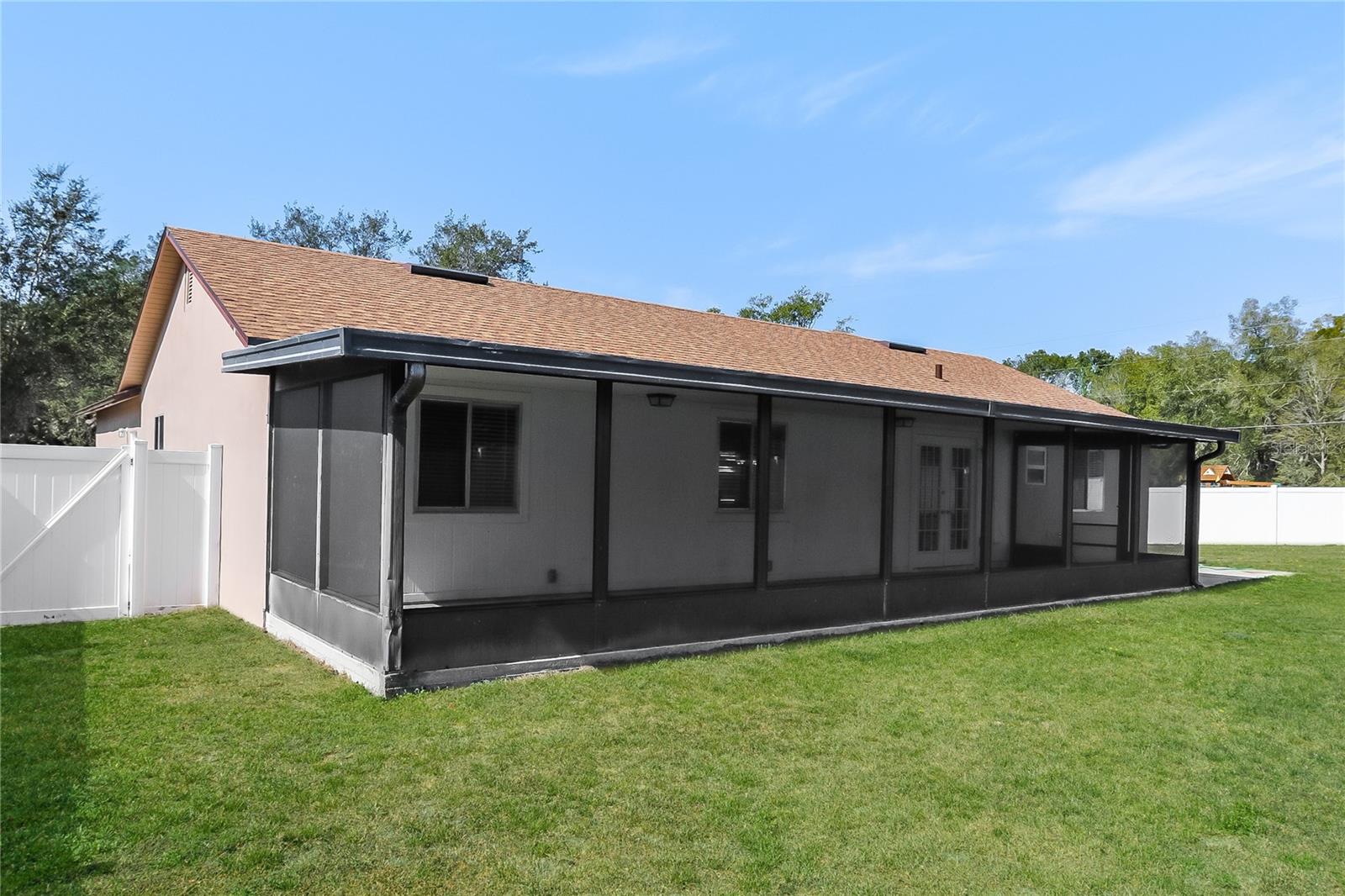 Image 14 of 16 For 1815 Prairie Lake Boulevard