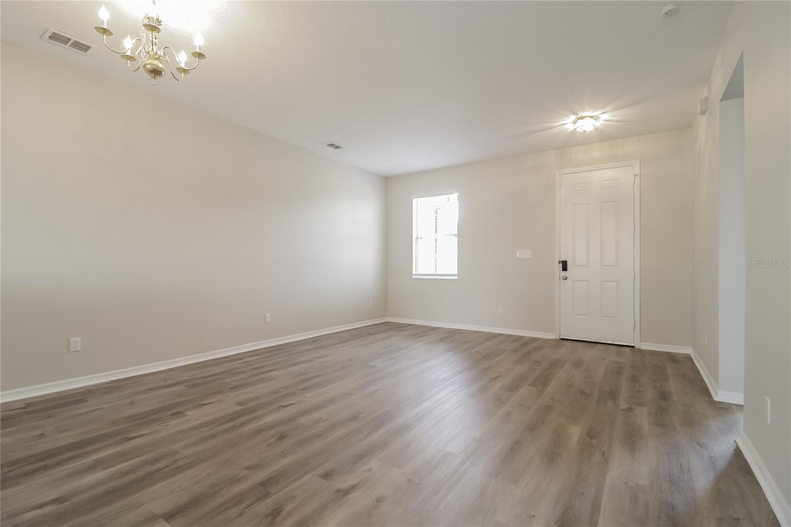 Image 3 of 16 For 4531 Gallberry Court