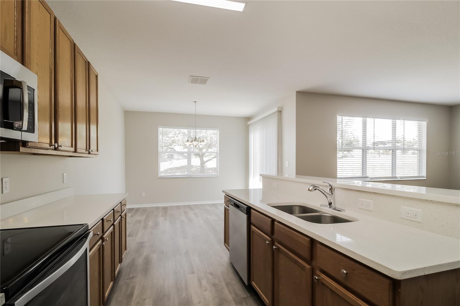 Image 6 of 16 For 4531 Gallberry Court