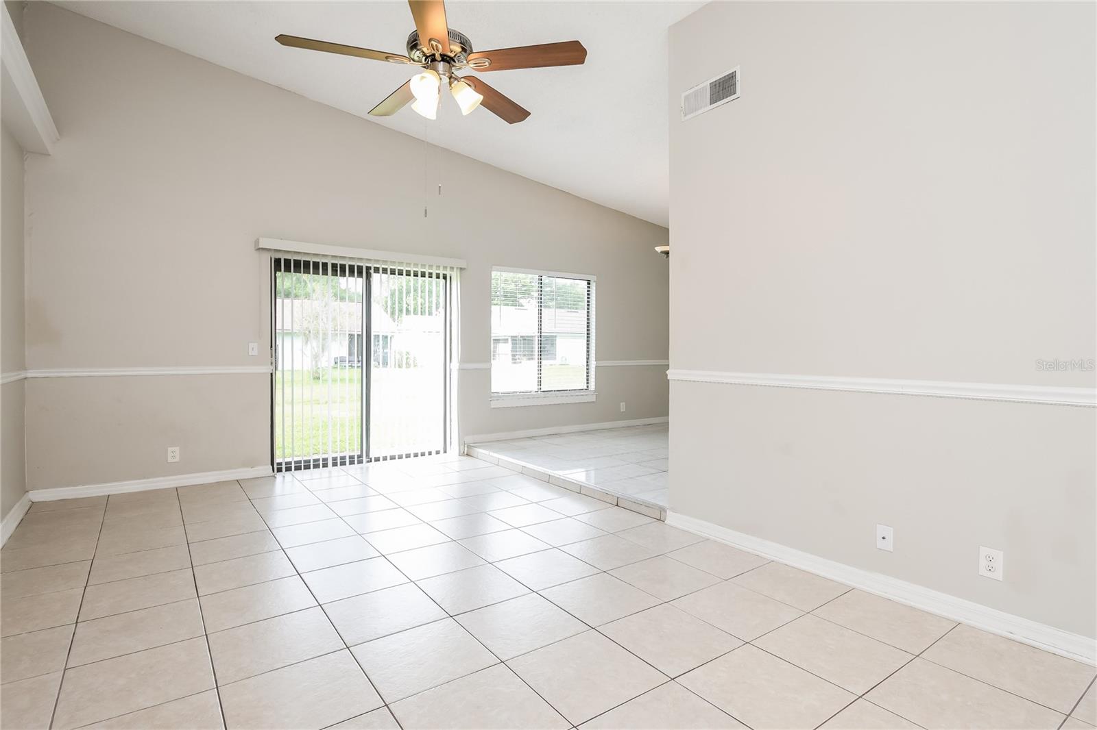 Image 3 of 16 For 820 Flag Lane