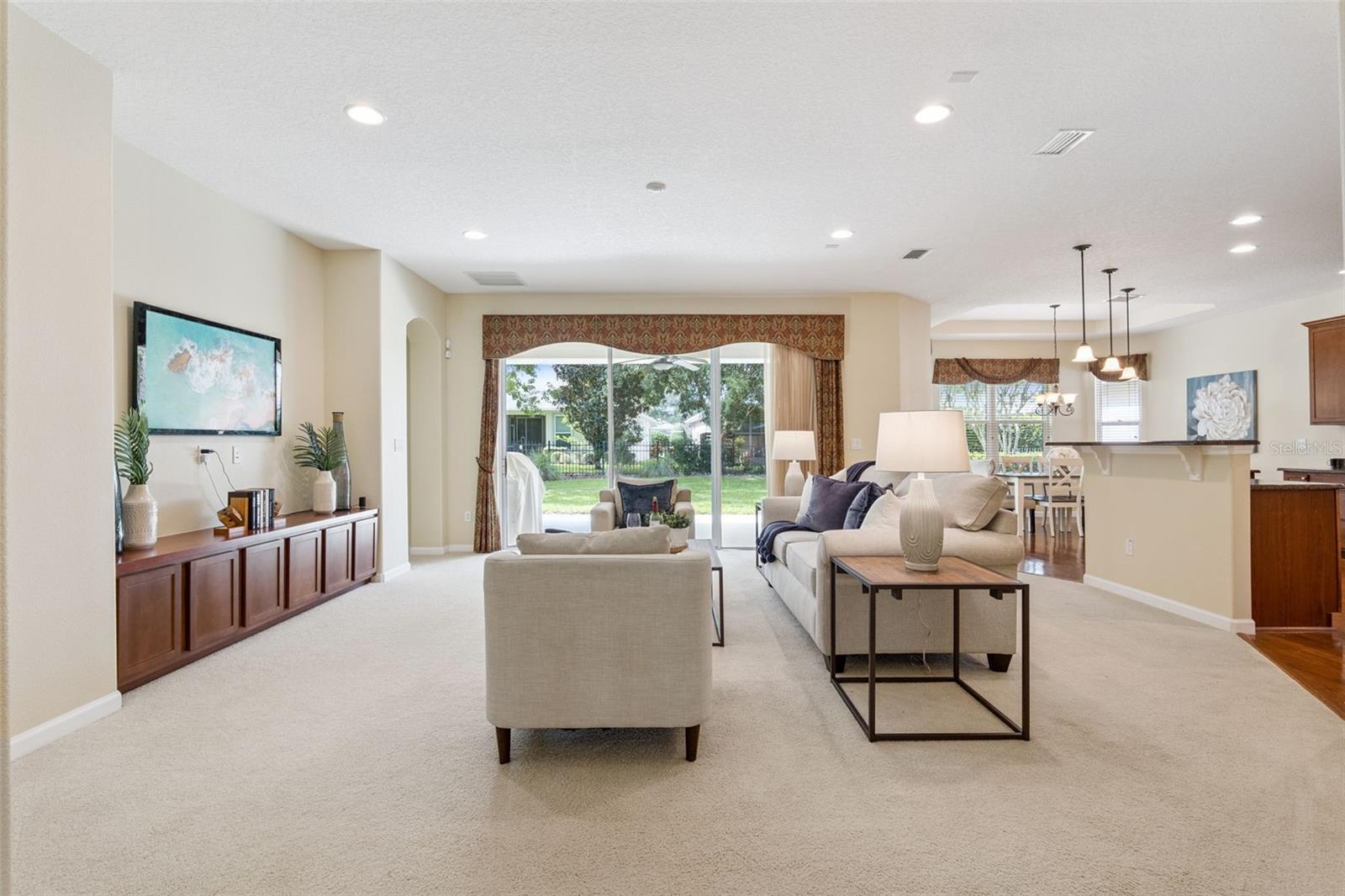 Image 4 of 48 For 1612 Lincolnshire Drive