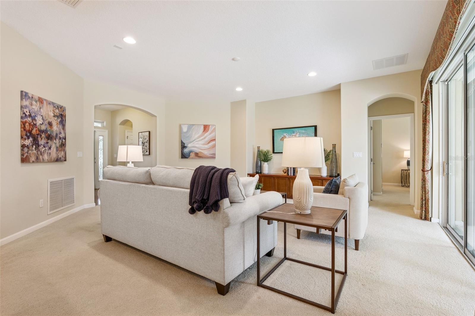 Image 5 of 48 For 1612 Lincolnshire Drive