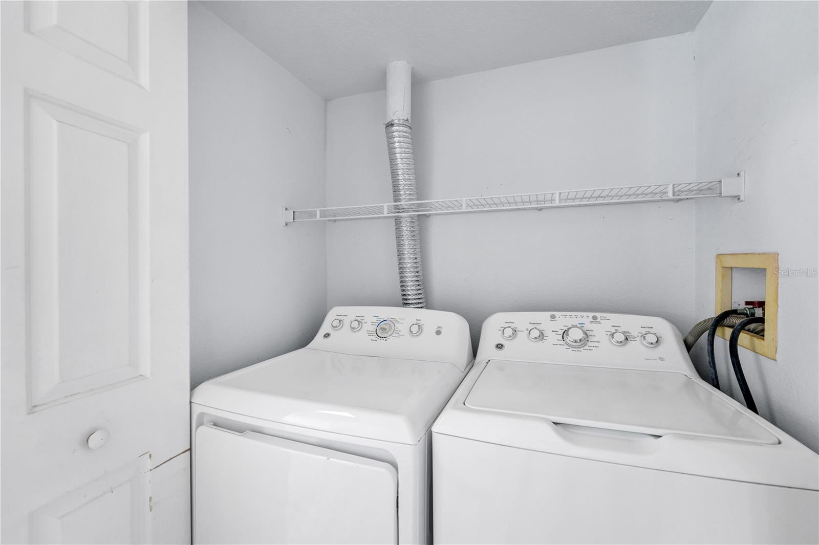 Image 12 of 38 For 1335 Washington Palm Loop A