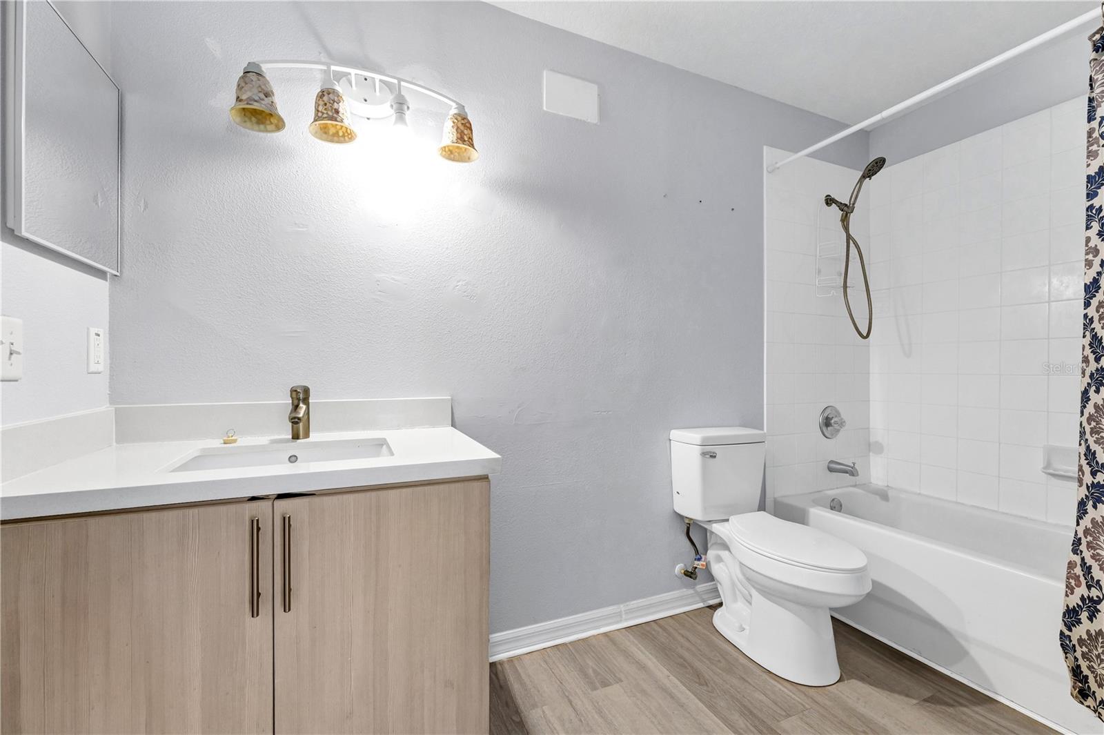 Image 31 of 38 For 1335 Washington Palm Loop A