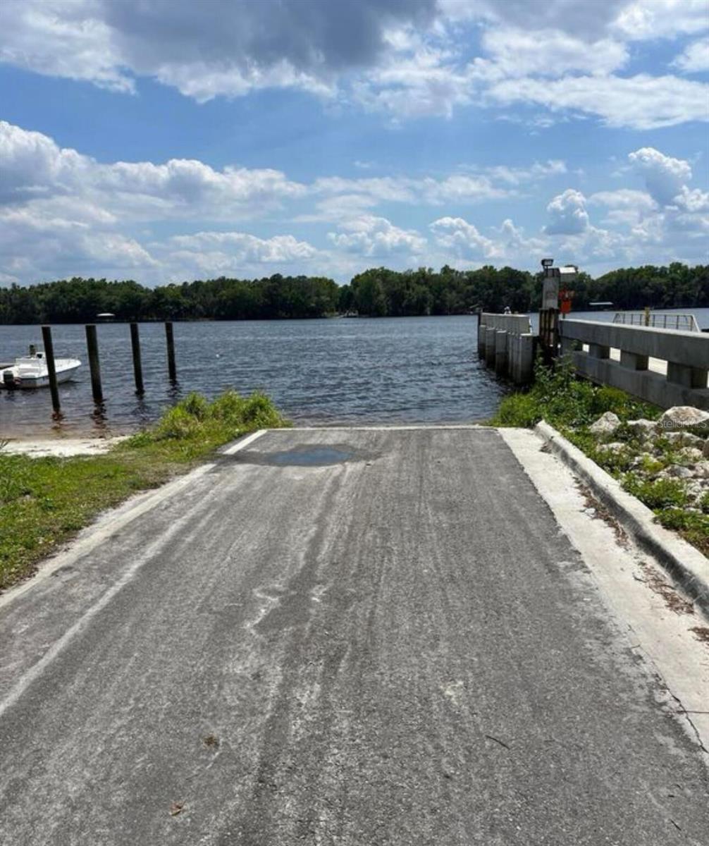 Image 3 of 6 For 323 Carteret Road