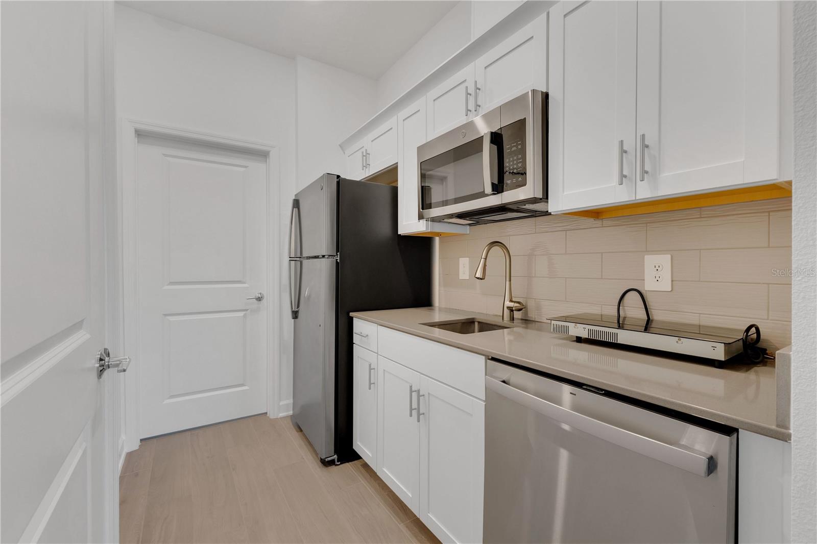 Image 10 of 13 For 2506 Unit B Relaxing Lane