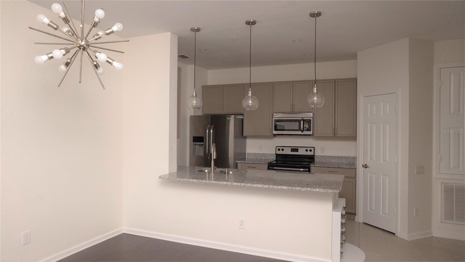 Image 10 of 28 For 6466 Cava Alta Drive 101
