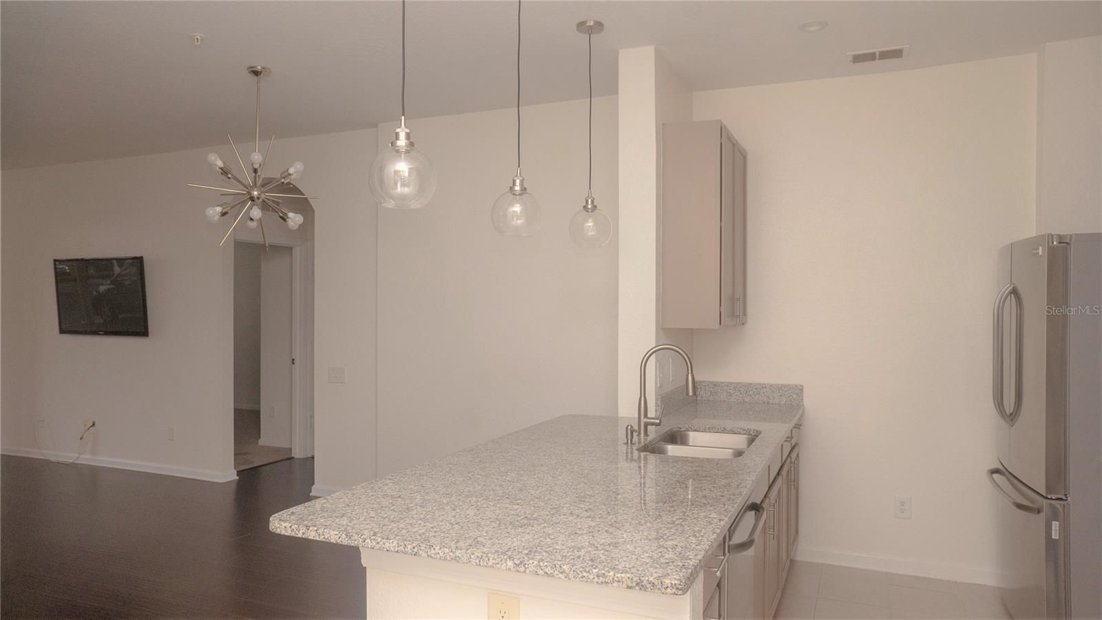 Image 9 of 28 For 6466 Cava Alta Drive 101