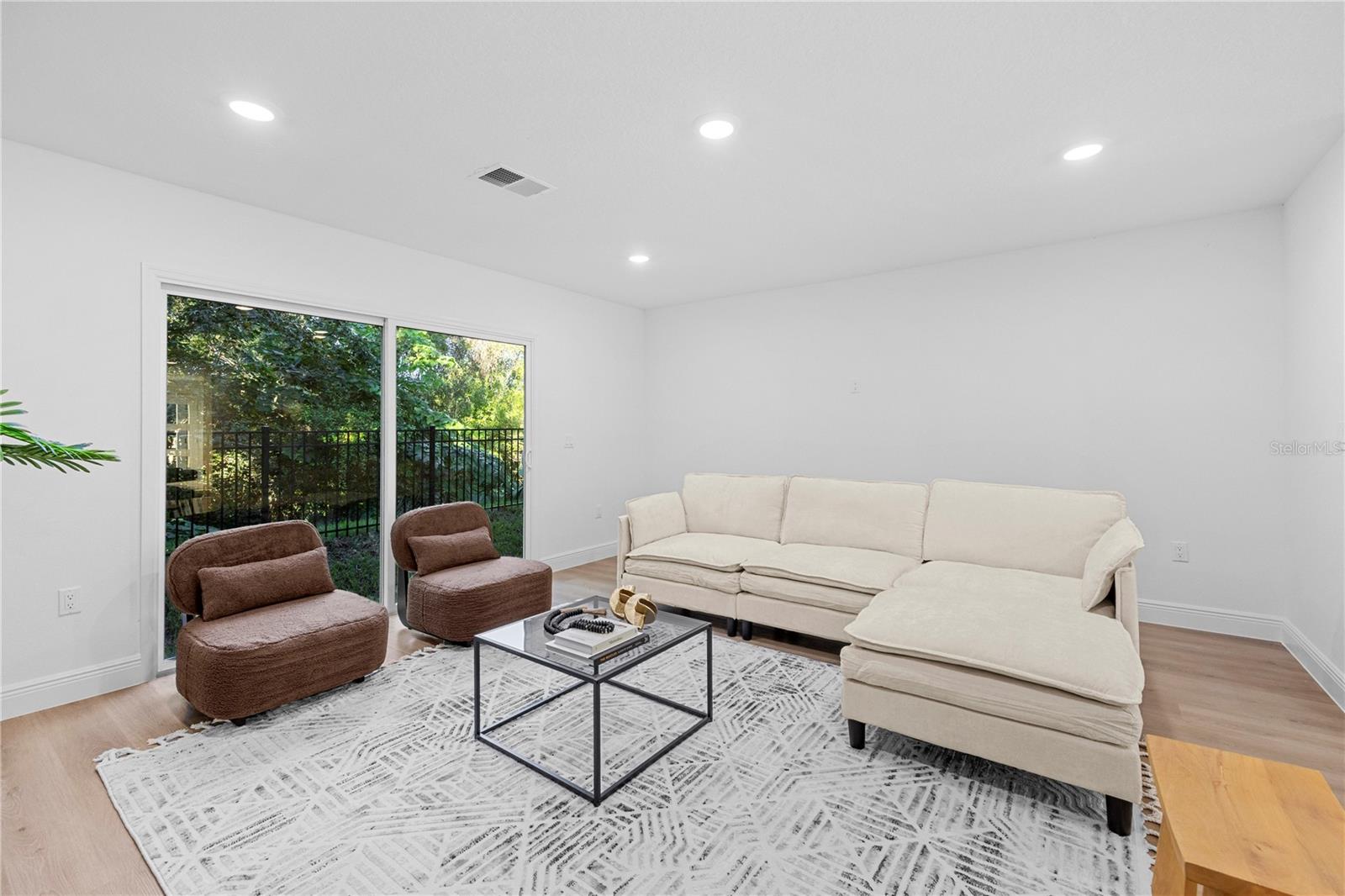 Image 14 of 25 For 711 Clemson Drive