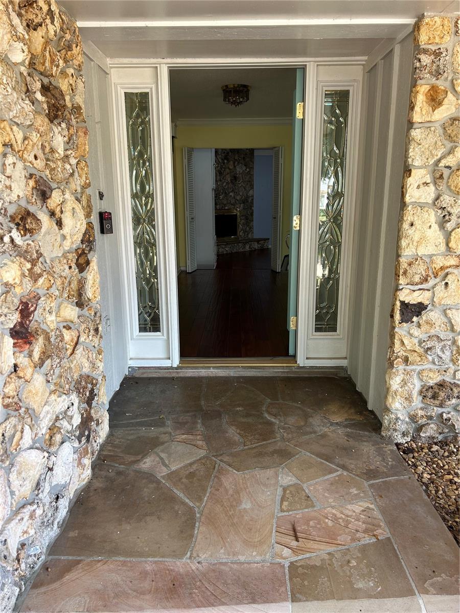 Image 2 of 34 For 1216 Buckwood Drive