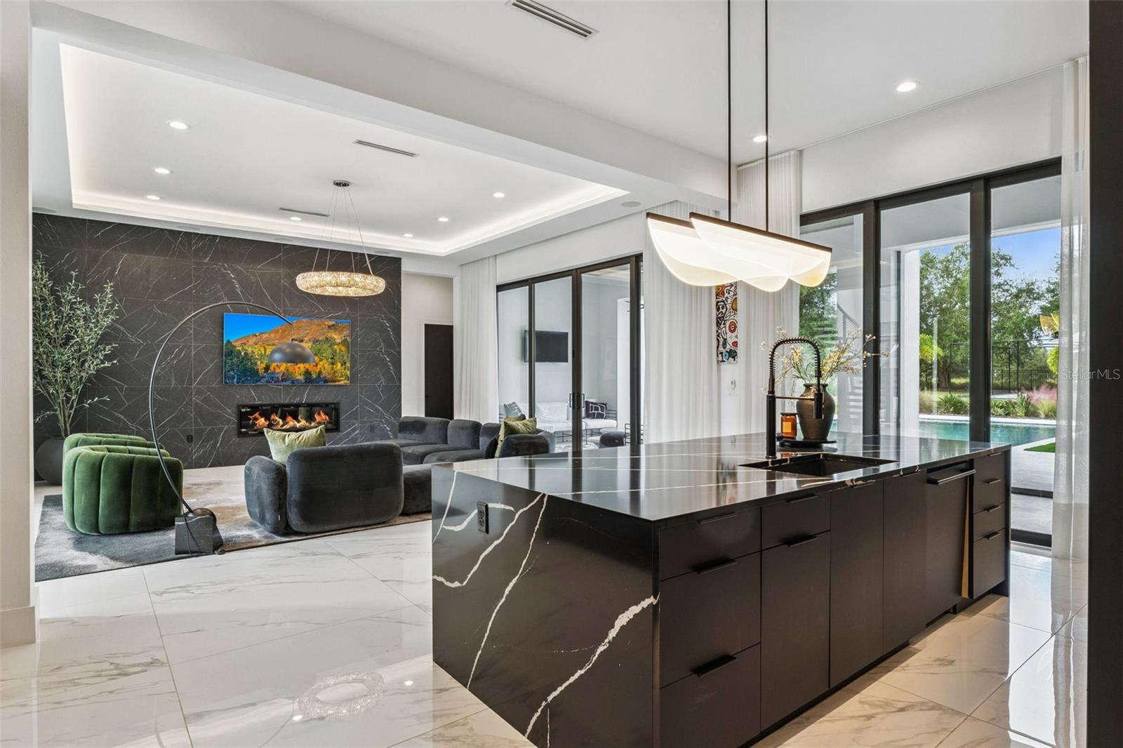 Image 8 of 74 For 15746 Pendio Dr