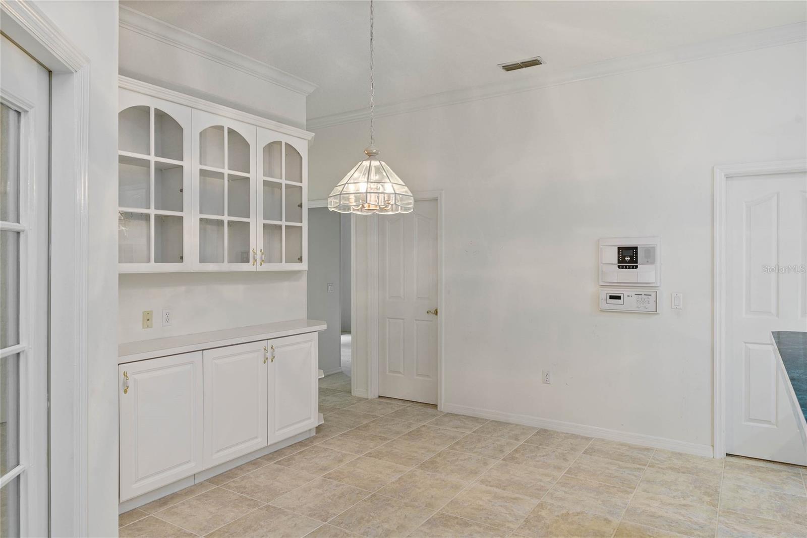 Image 15 of 40 For 1516 Rockwell Heights Drive