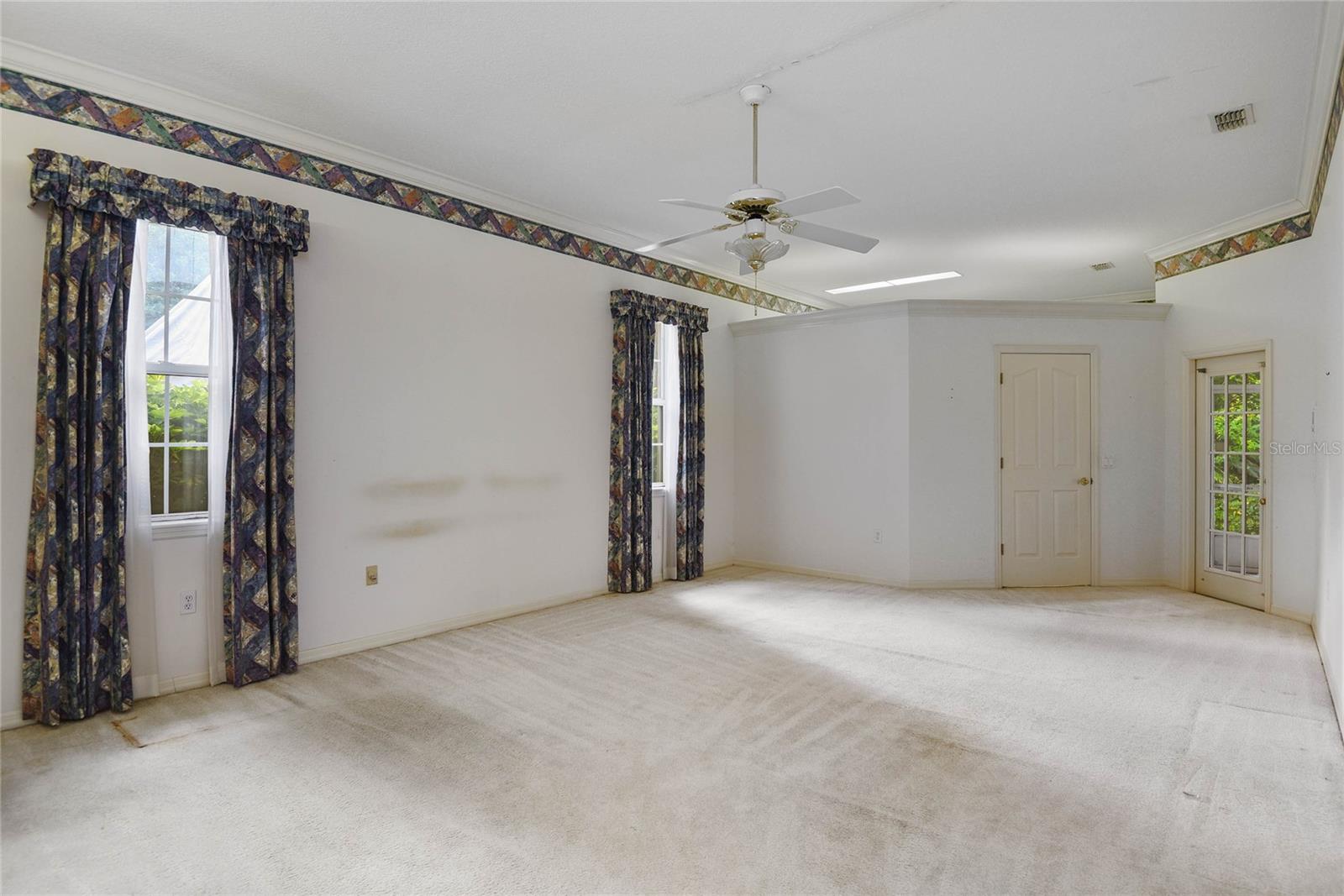 Image 17 of 40 For 1516 Rockwell Heights Drive