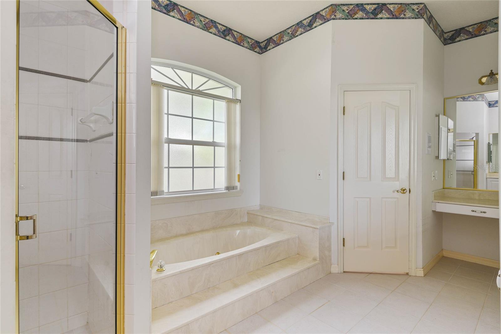 Image 21 of 40 For 1516 Rockwell Heights Drive