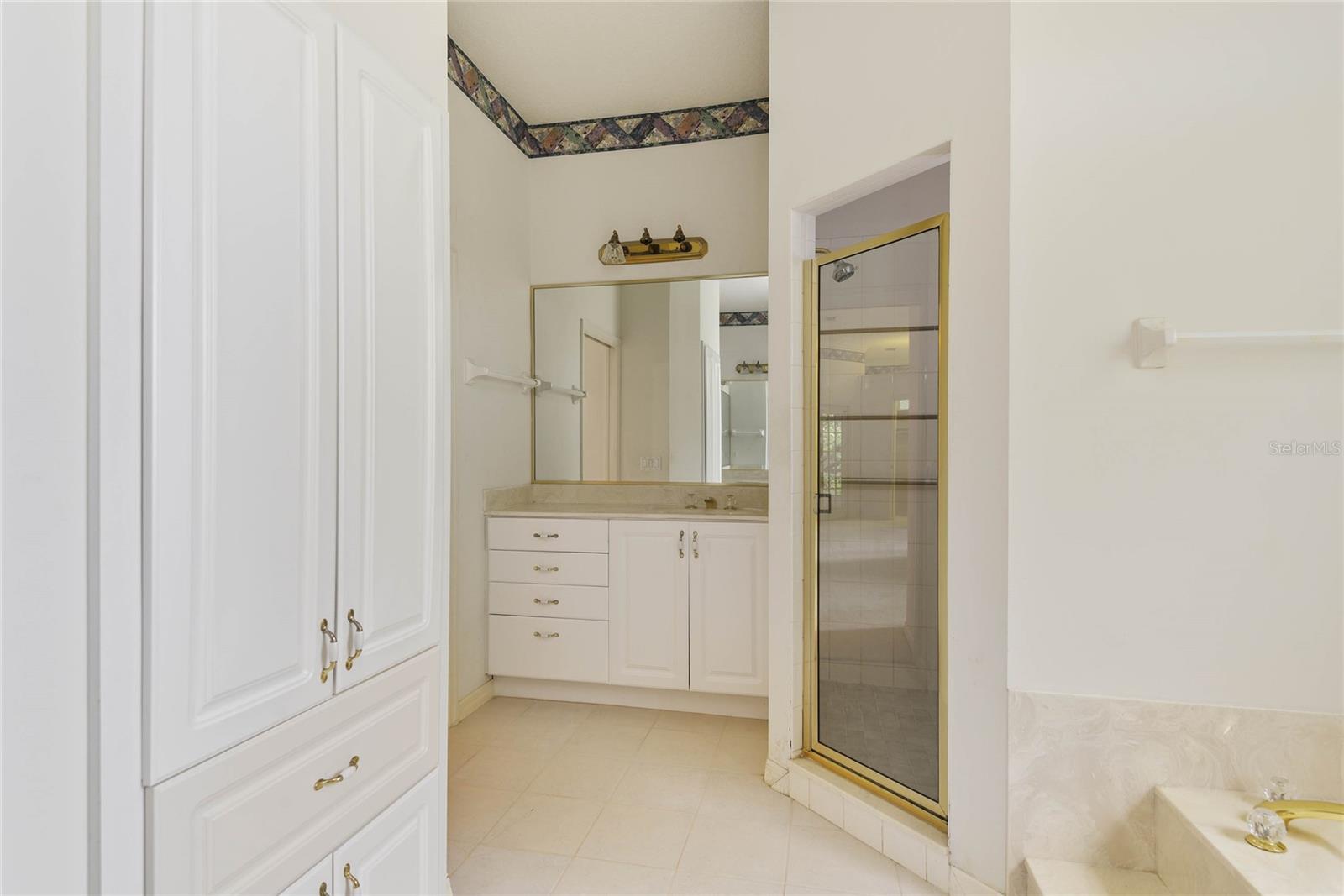 Image 23 of 40 For 1516 Rockwell Heights Drive