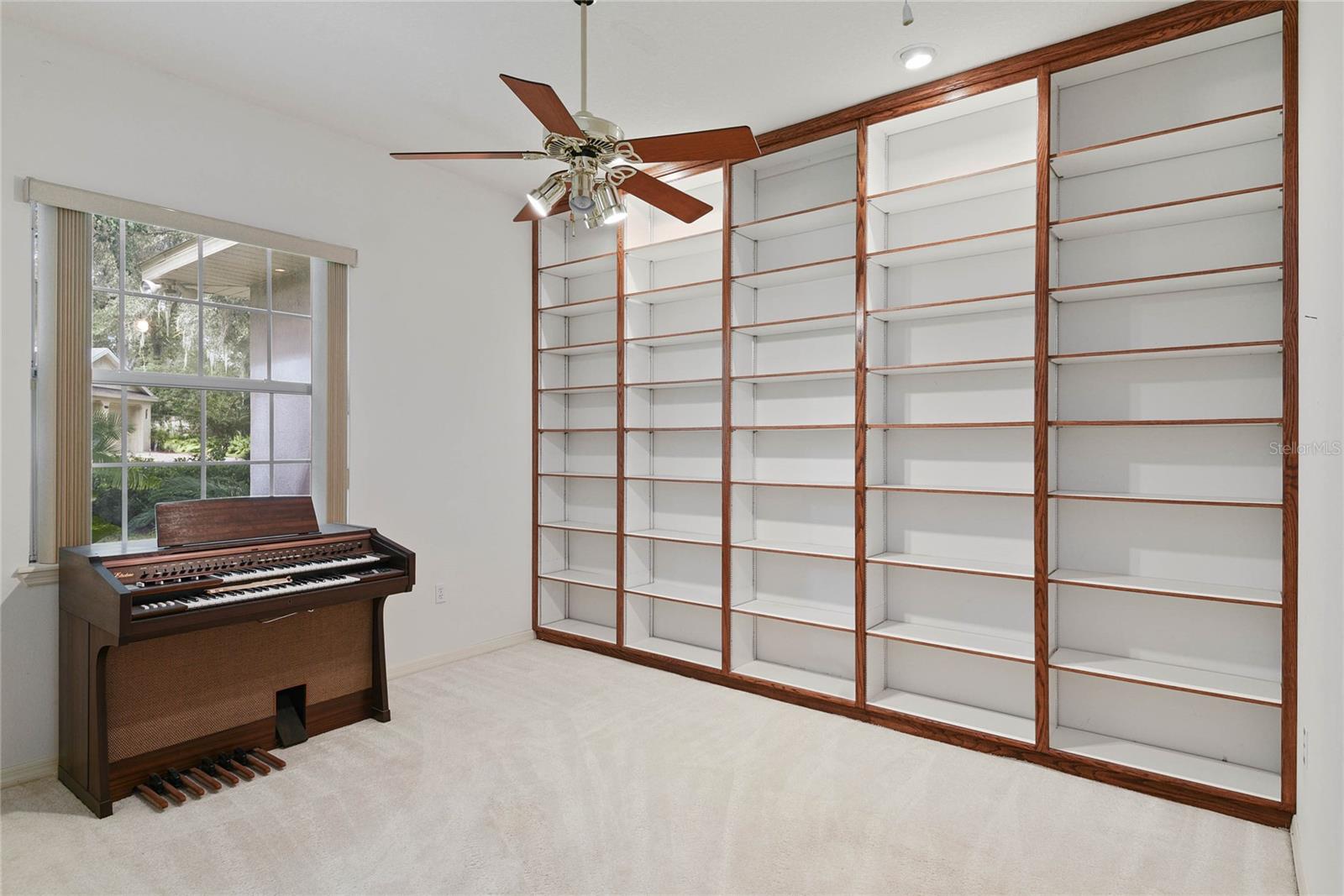 Image 30 of 40 For 1516 Rockwell Heights Drive