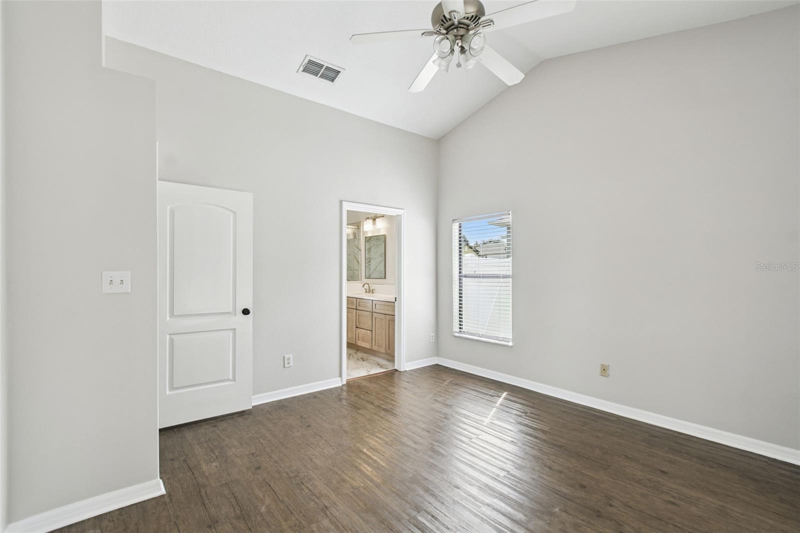 Image 2 of 19 For 209 Goldie Street