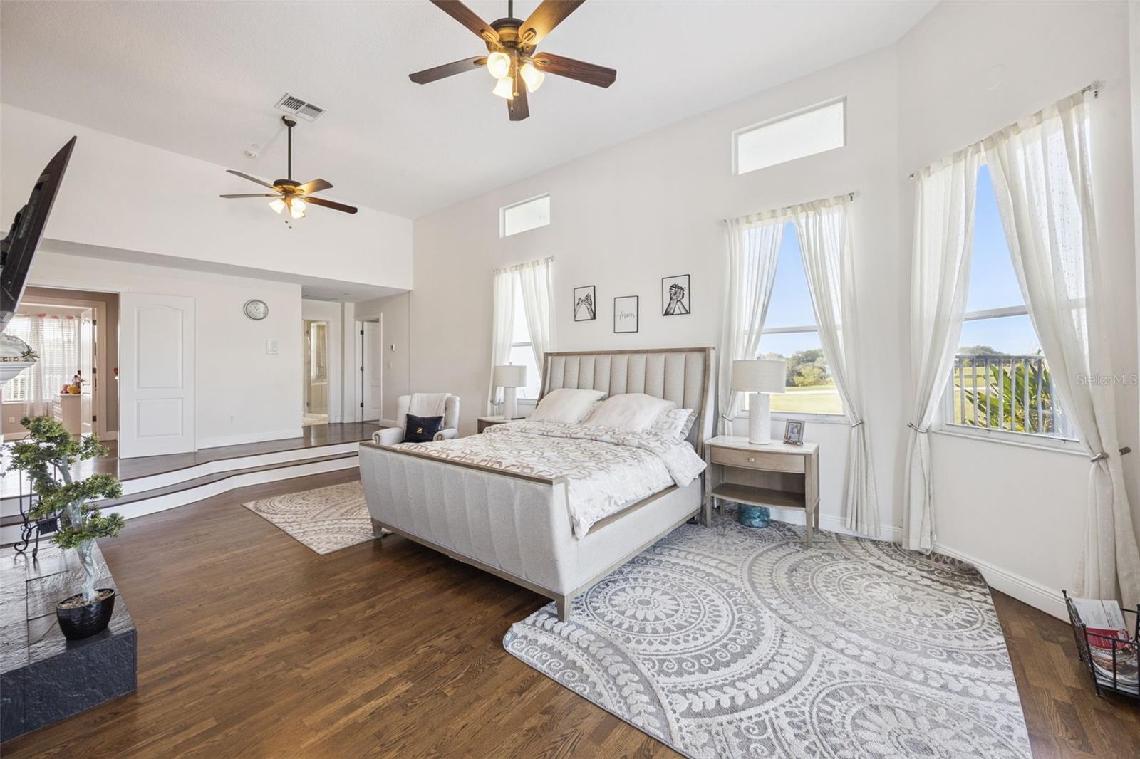 Image 27 of 66 For 17261 Heartwood Loop