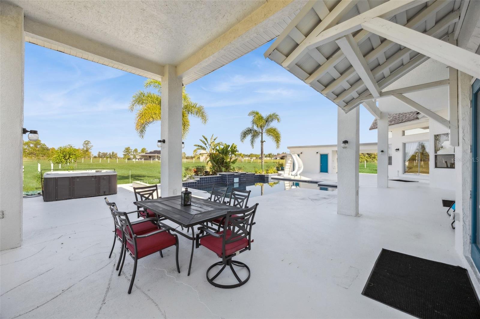 Image 42 of 66 For 17261 Heartwood Loop