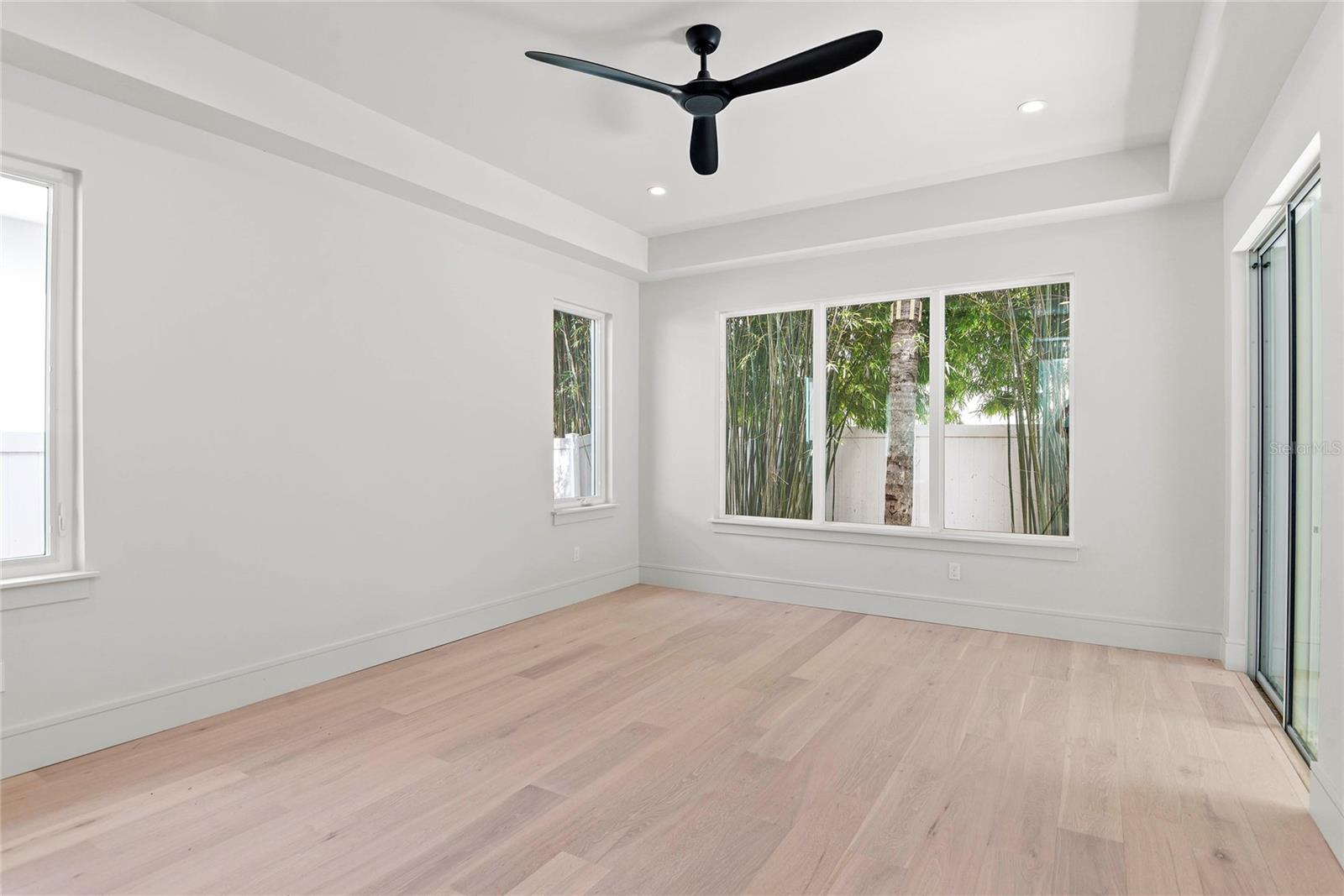 Image 19 of 45 For 607 Ellen Drive